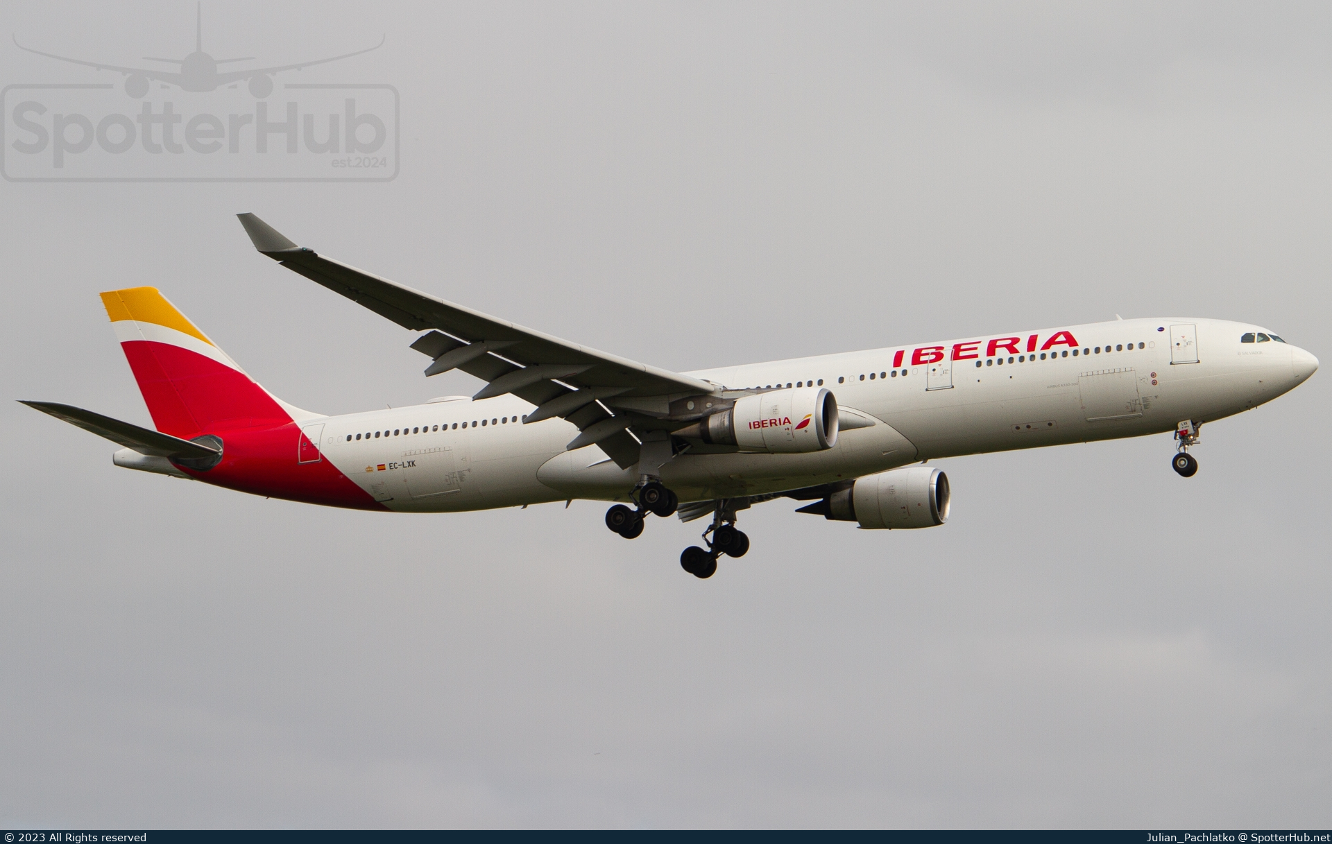 Photo of EC-LXK - Airbus A330-302 operated by Iberia