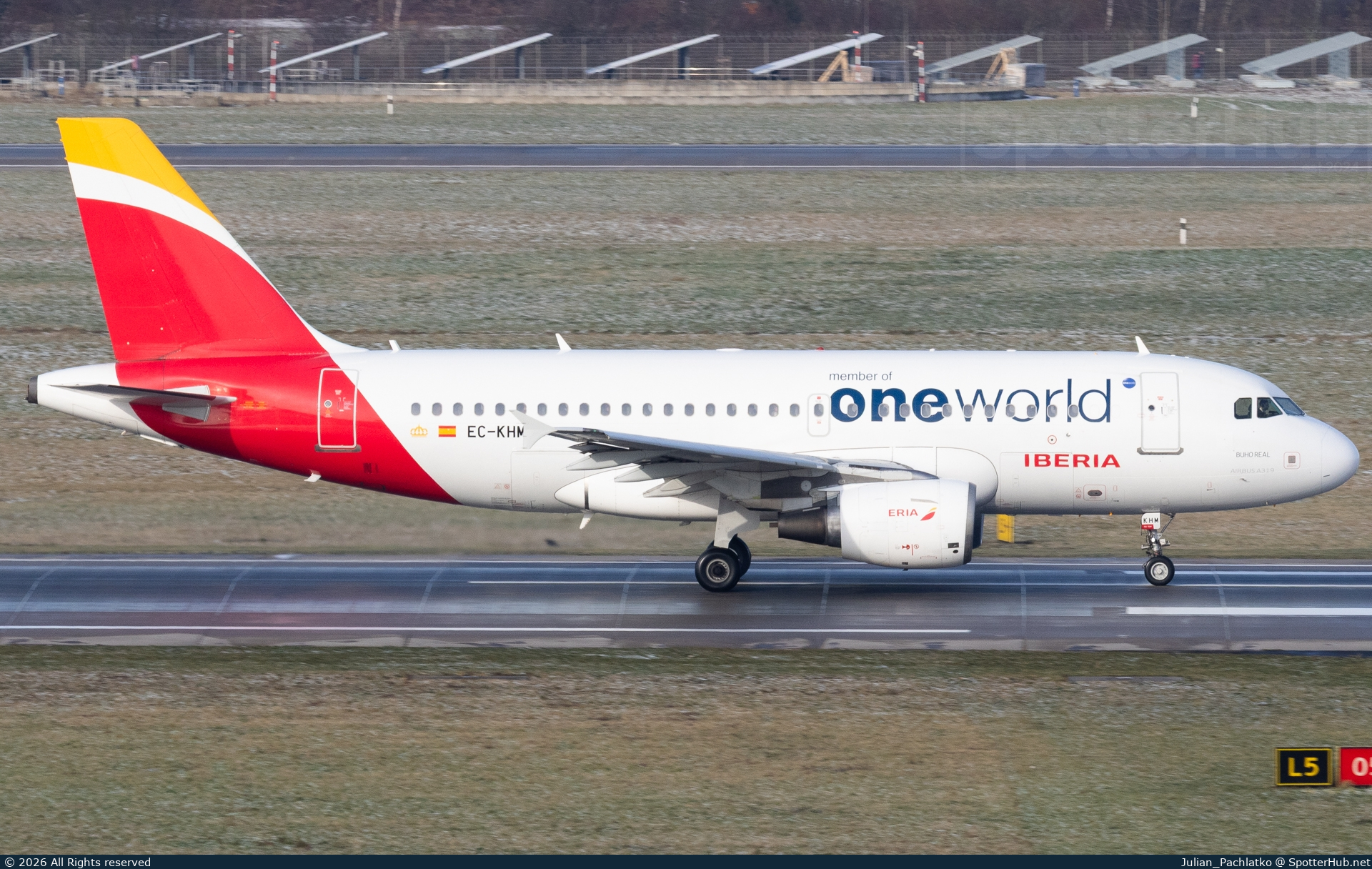 Photo of EC-KHM - Airbus A319-111 operated by Iberia