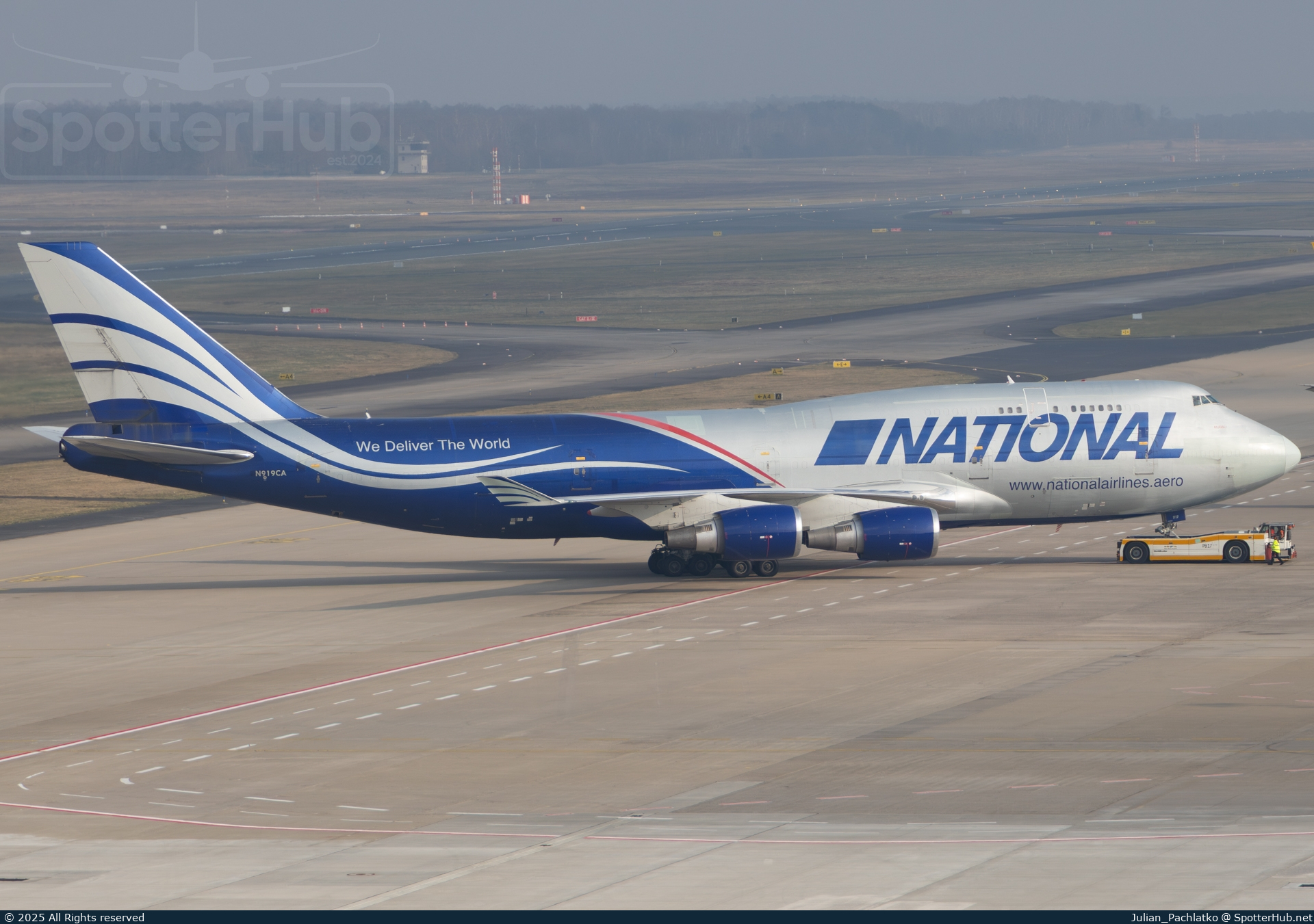 Photo of N919CA - Boeing 747-428(BCF) operated by National Airlines [2006]