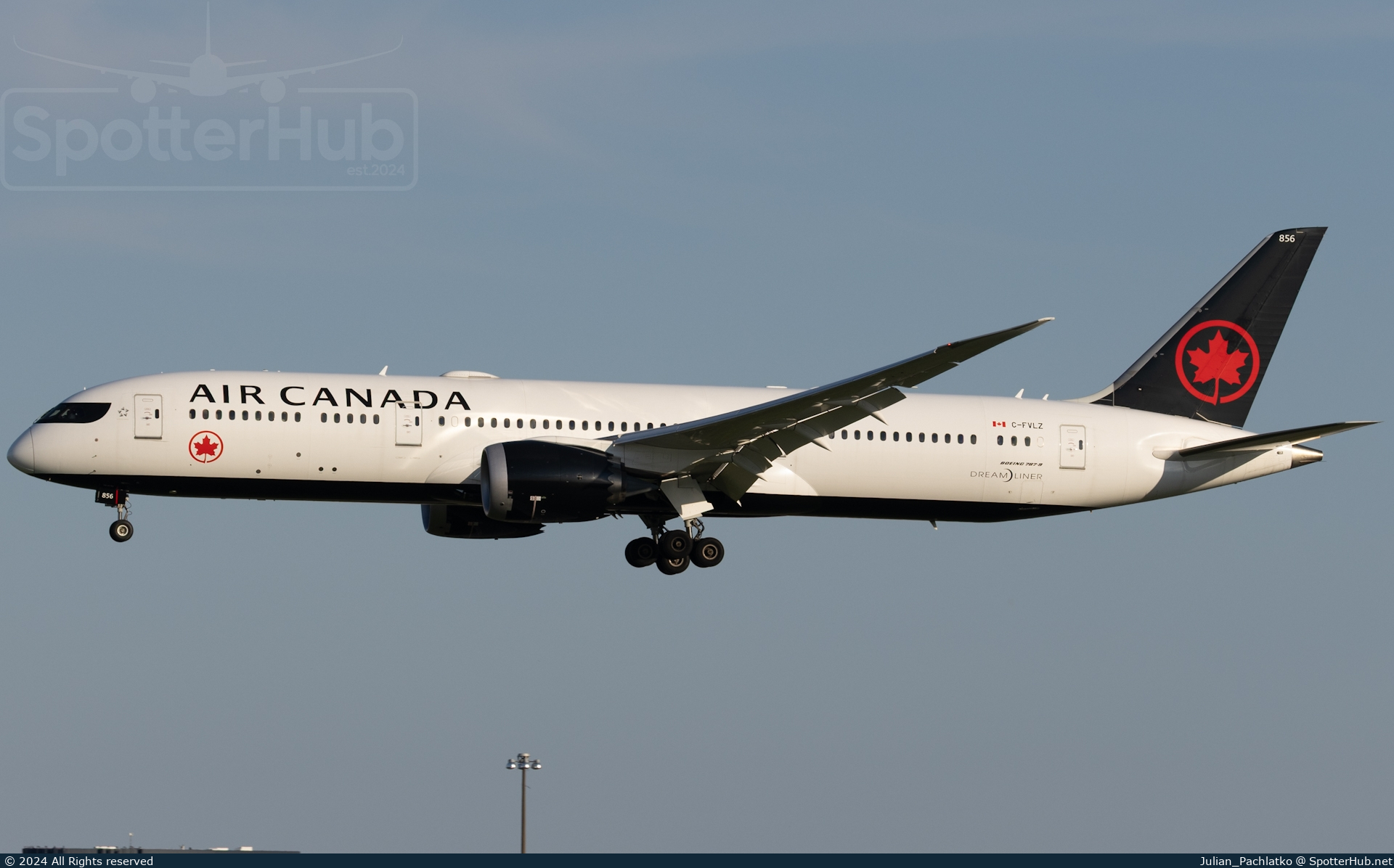 Photo of C-FVLZ - Boeing 787-9 Dreamliner operated by Air Canada
