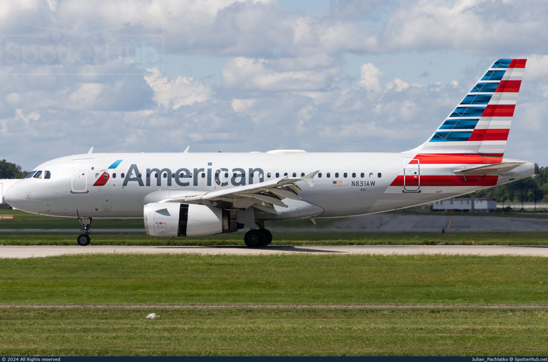 Photo of N831AW - Airbus A319-132 operated by American Airlines