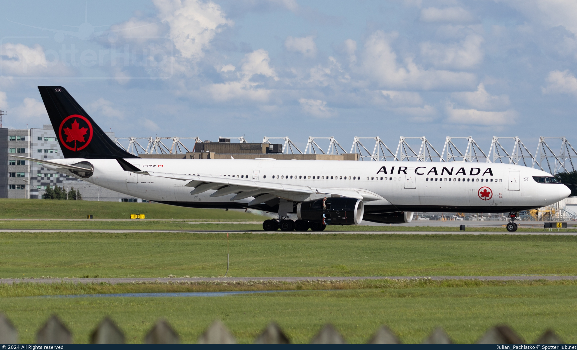 Photo of C-GHKW - Airbus A330-343 operated by Air Canada