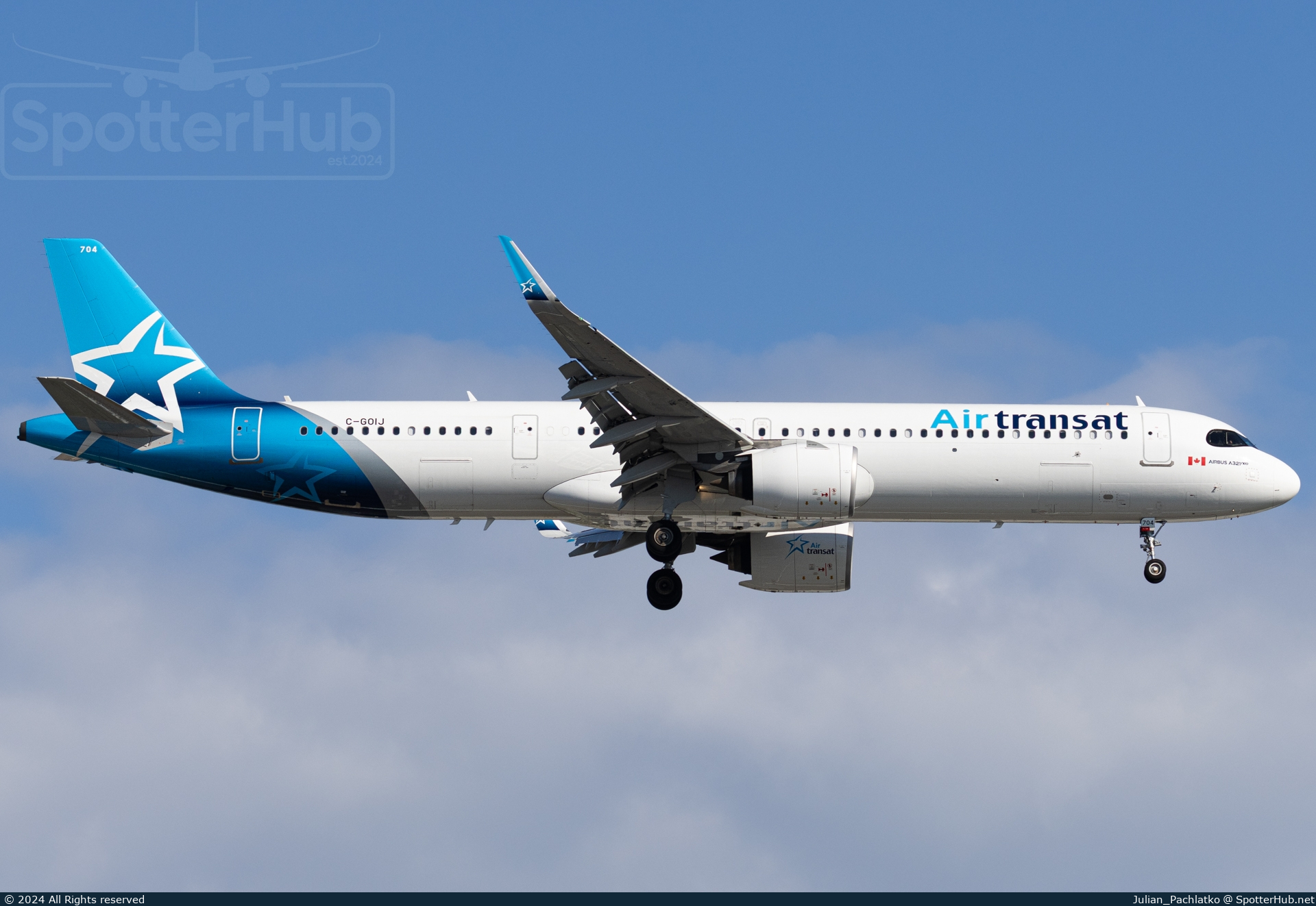 Photo of C-GOIJ - Airbus A321-271NX operated by Air Transat