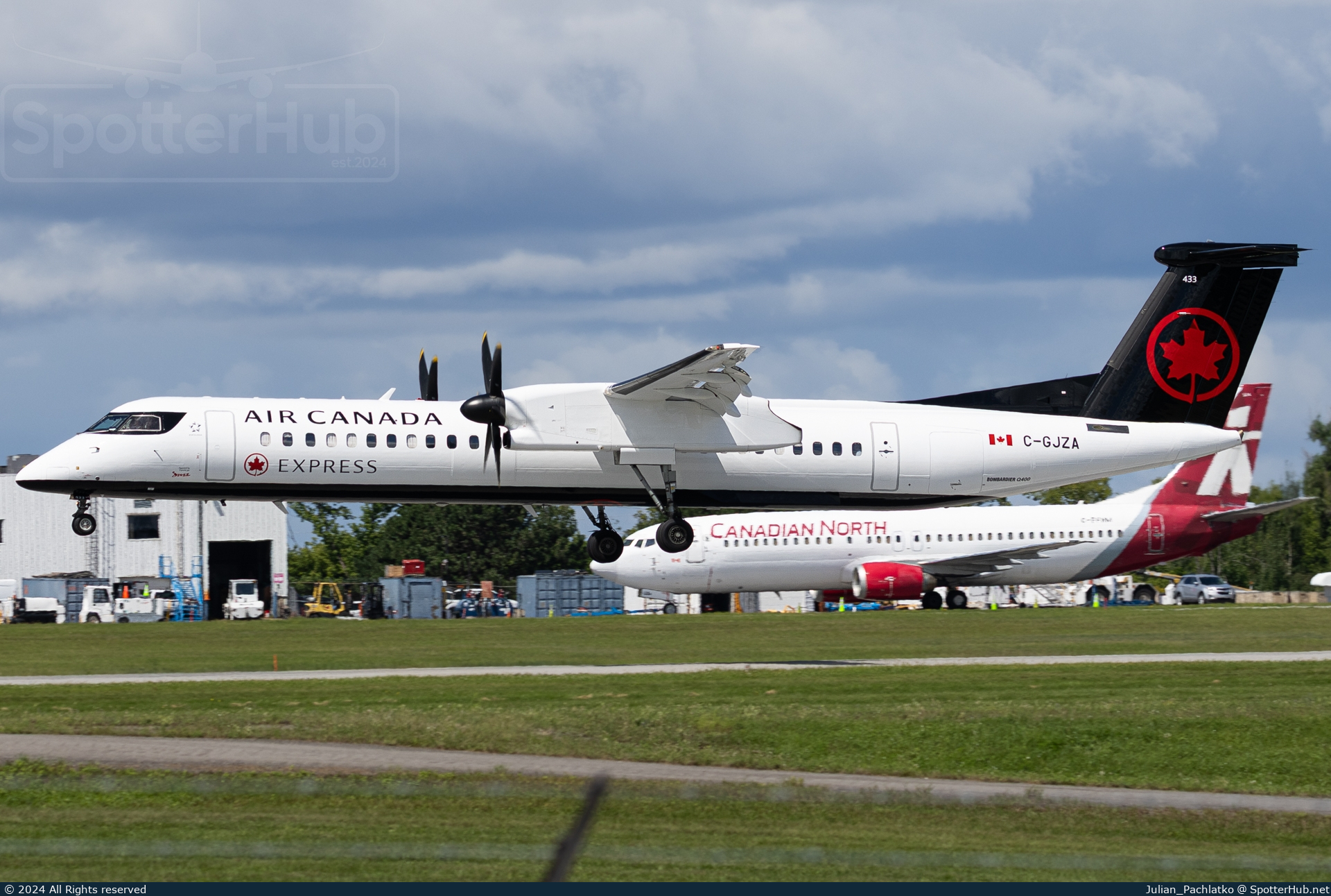 Photo of C-GJZA - Bombardier DHC-8-402 Dash 8 Q400 operated by Air Canada Express (opb Jazz Air)