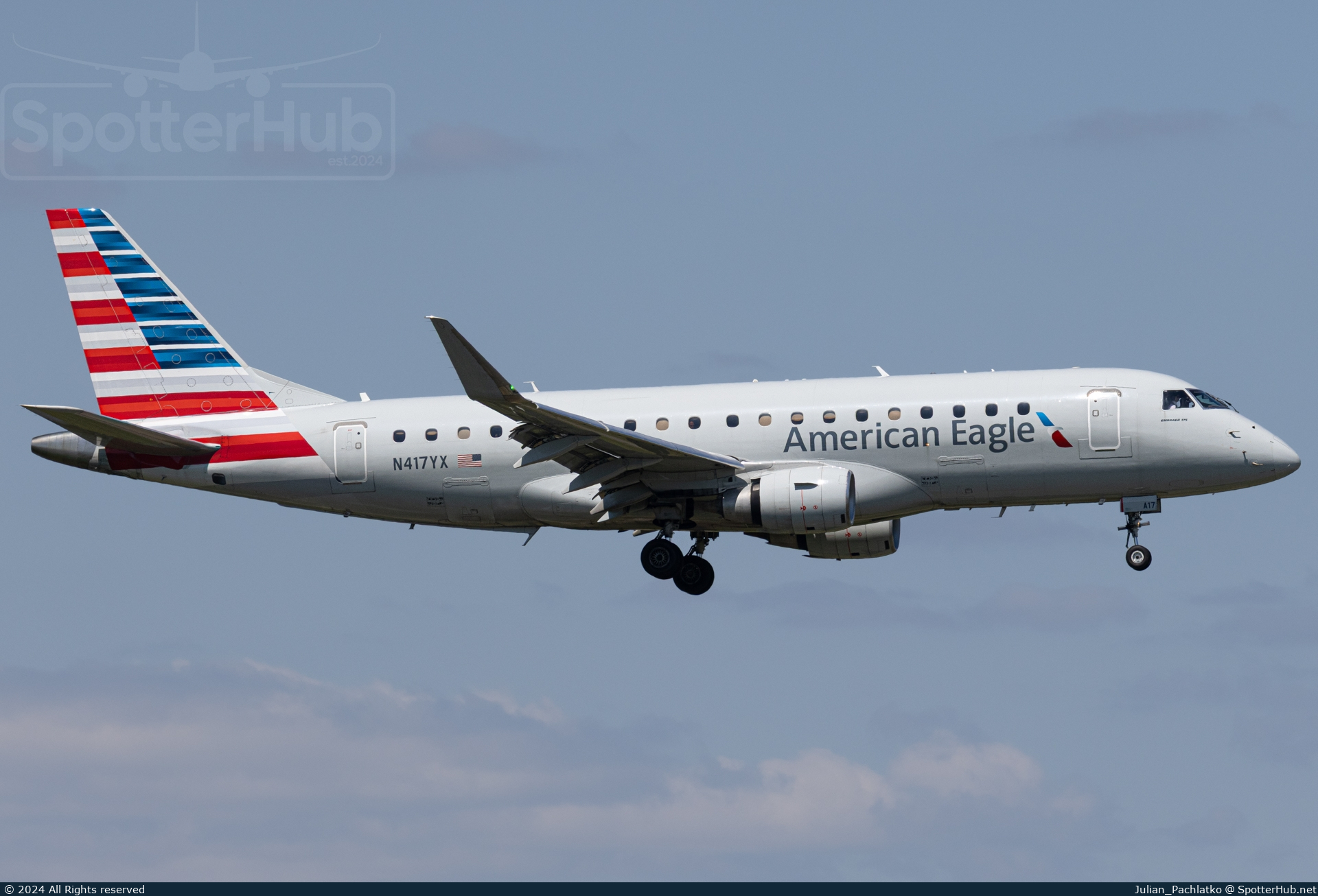 Photo of N417YX - Embraer ERJ-175LR operated by American Eagle (opb Republic Airways)