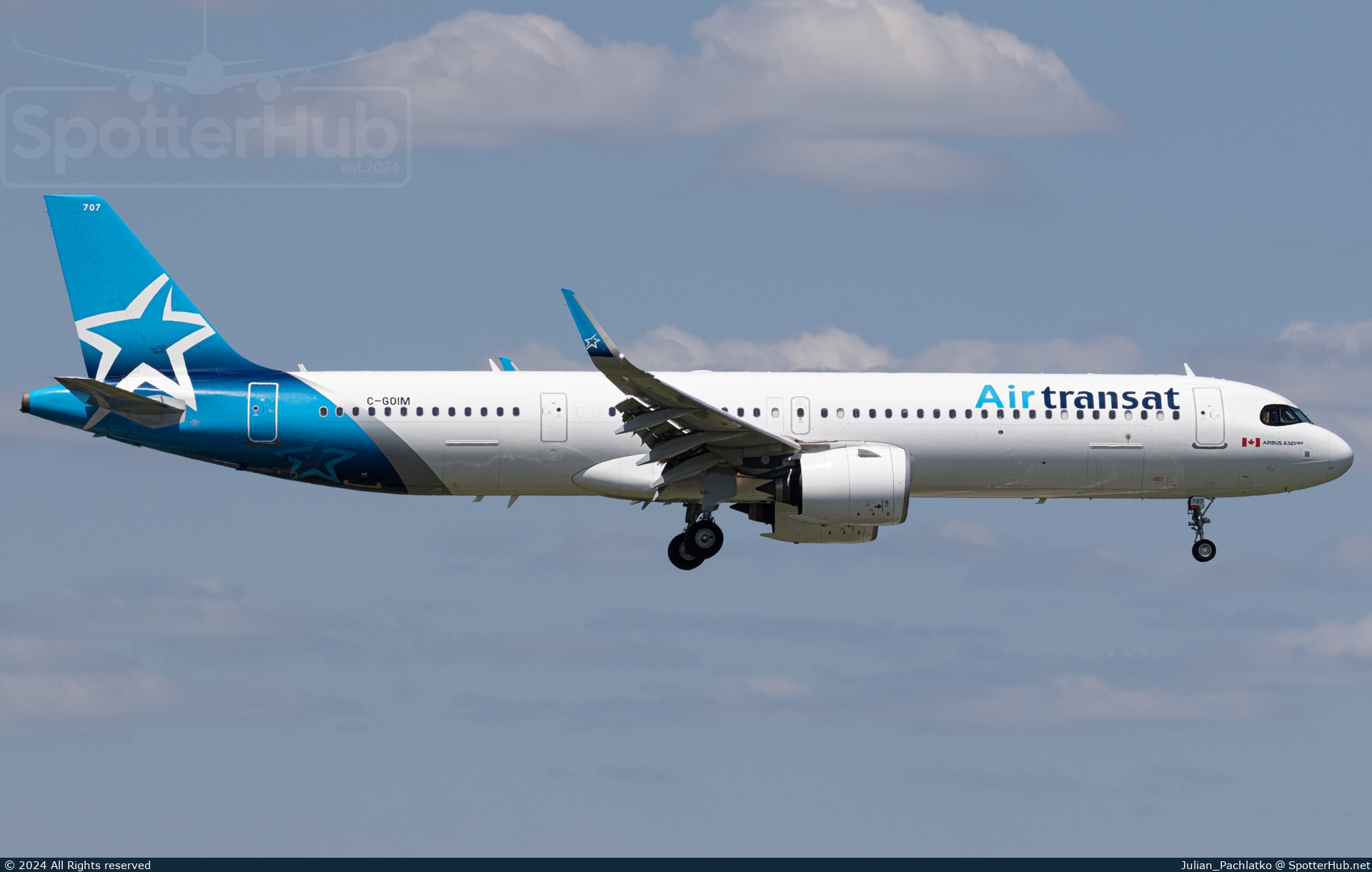 Photo of C-GOIM - Airbus A321-271NX operated by Air Transat
