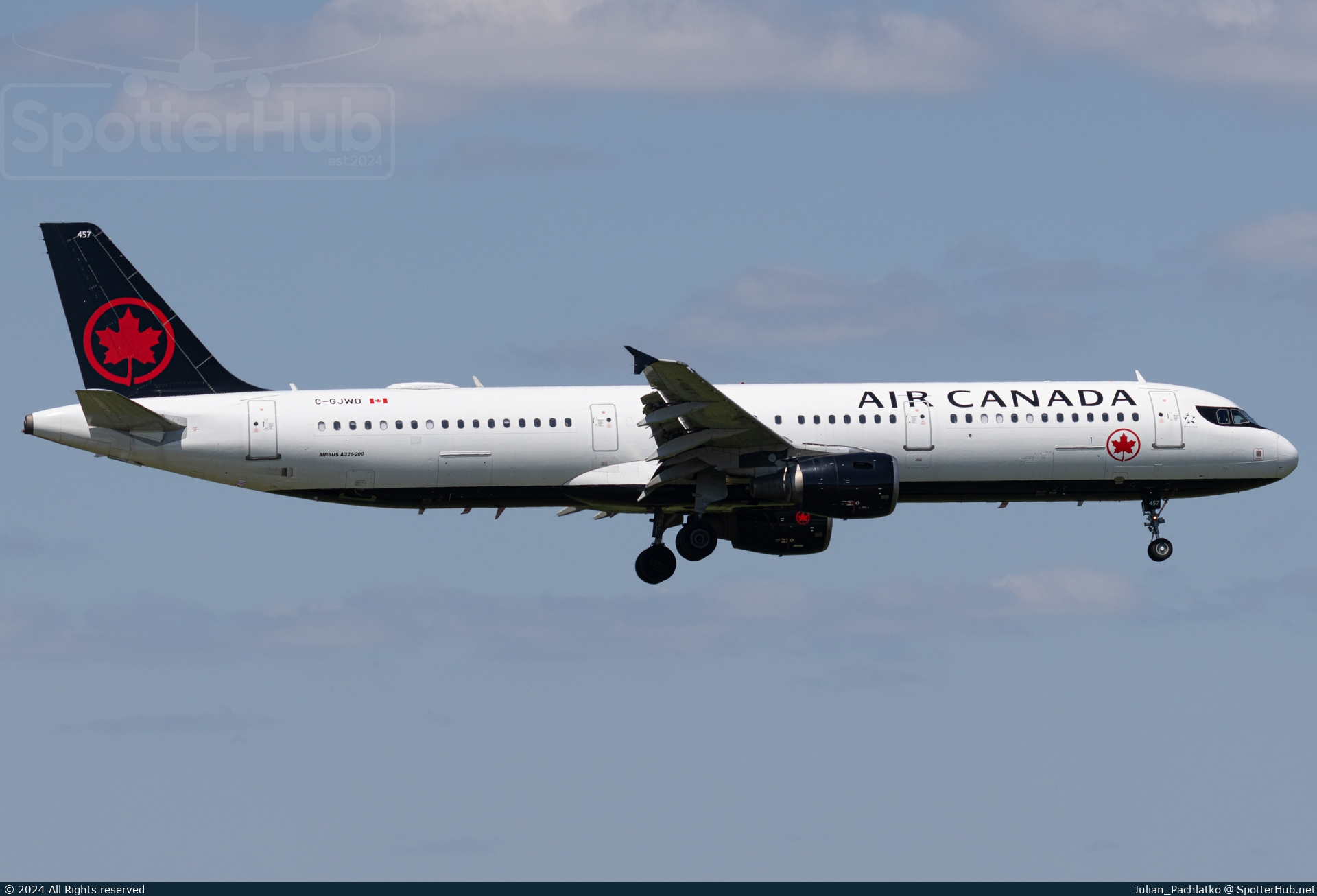 Photo of C-GJWD - Airbus A321-211 operated by Air Canada