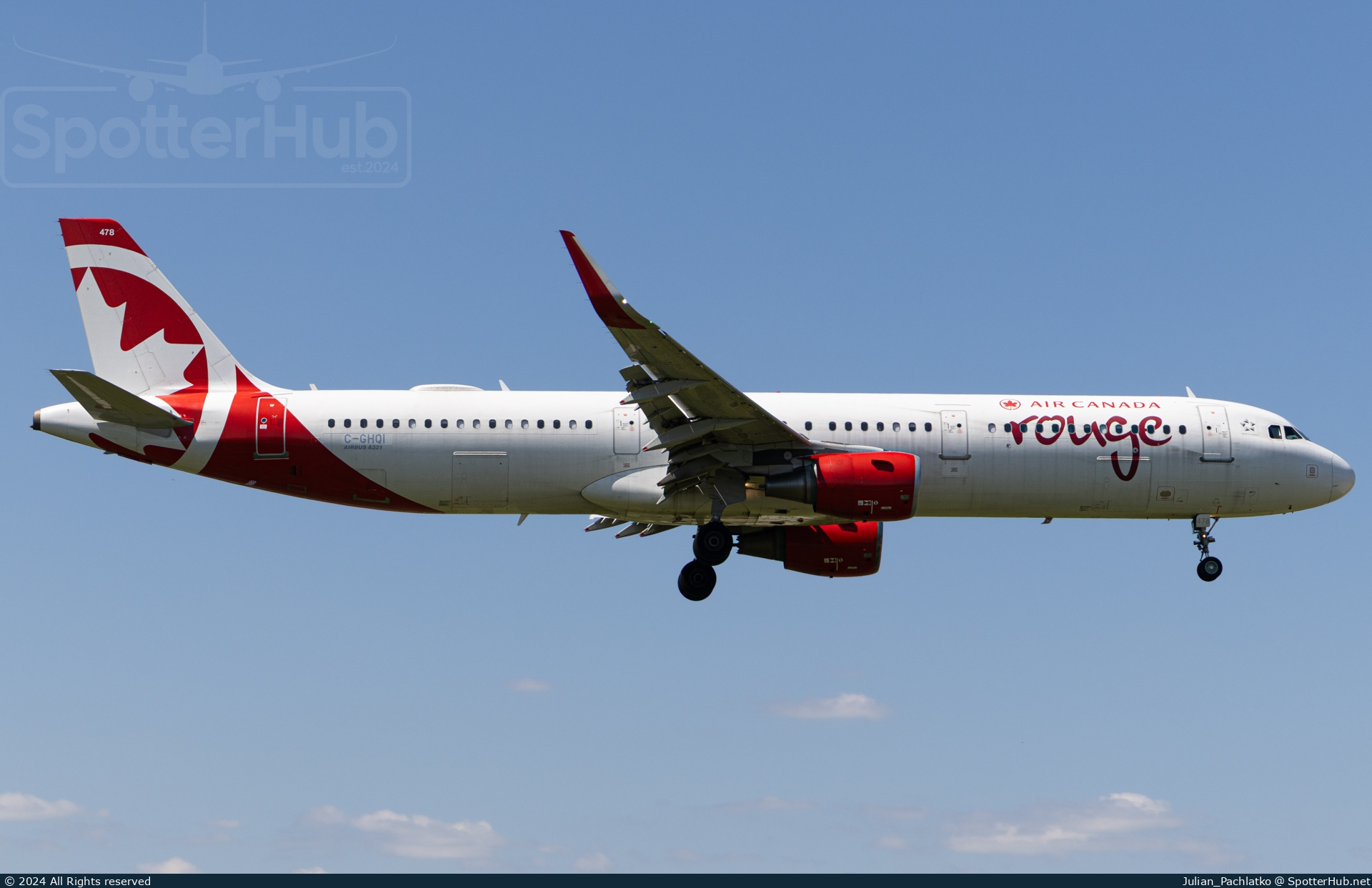 Photo of C-GHQI - Airbus A321-211 operated by Air Canada Rouge