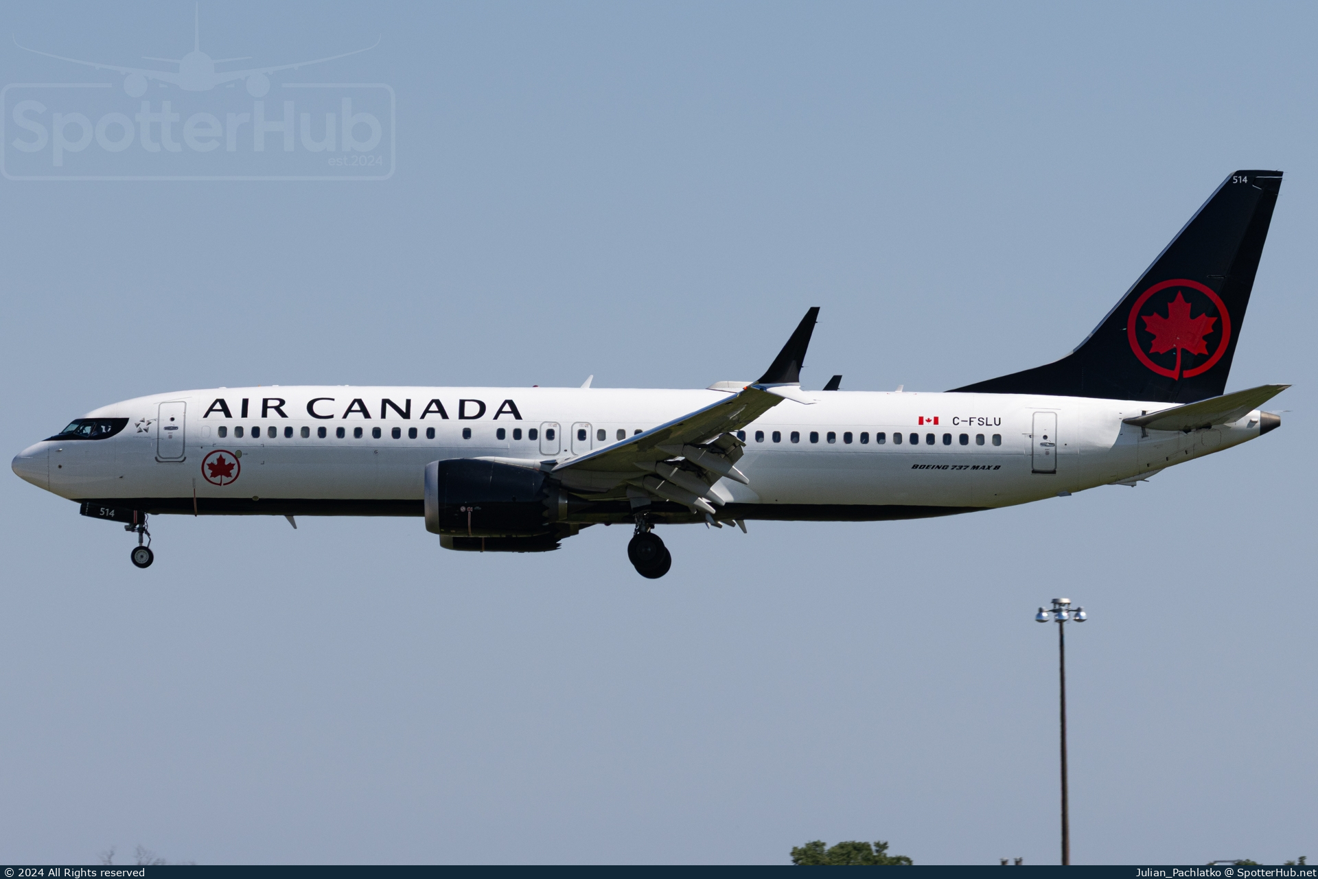 Photo of C-FSLU - Boeing 737 MAX 8 operated by Air Canada