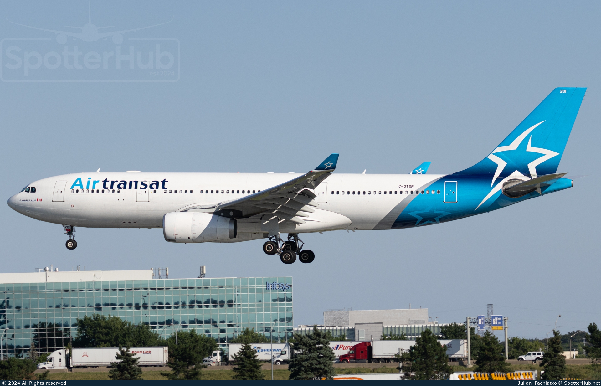 Photo of C-GTSR - Airbus A330-243 operated by Air Transat