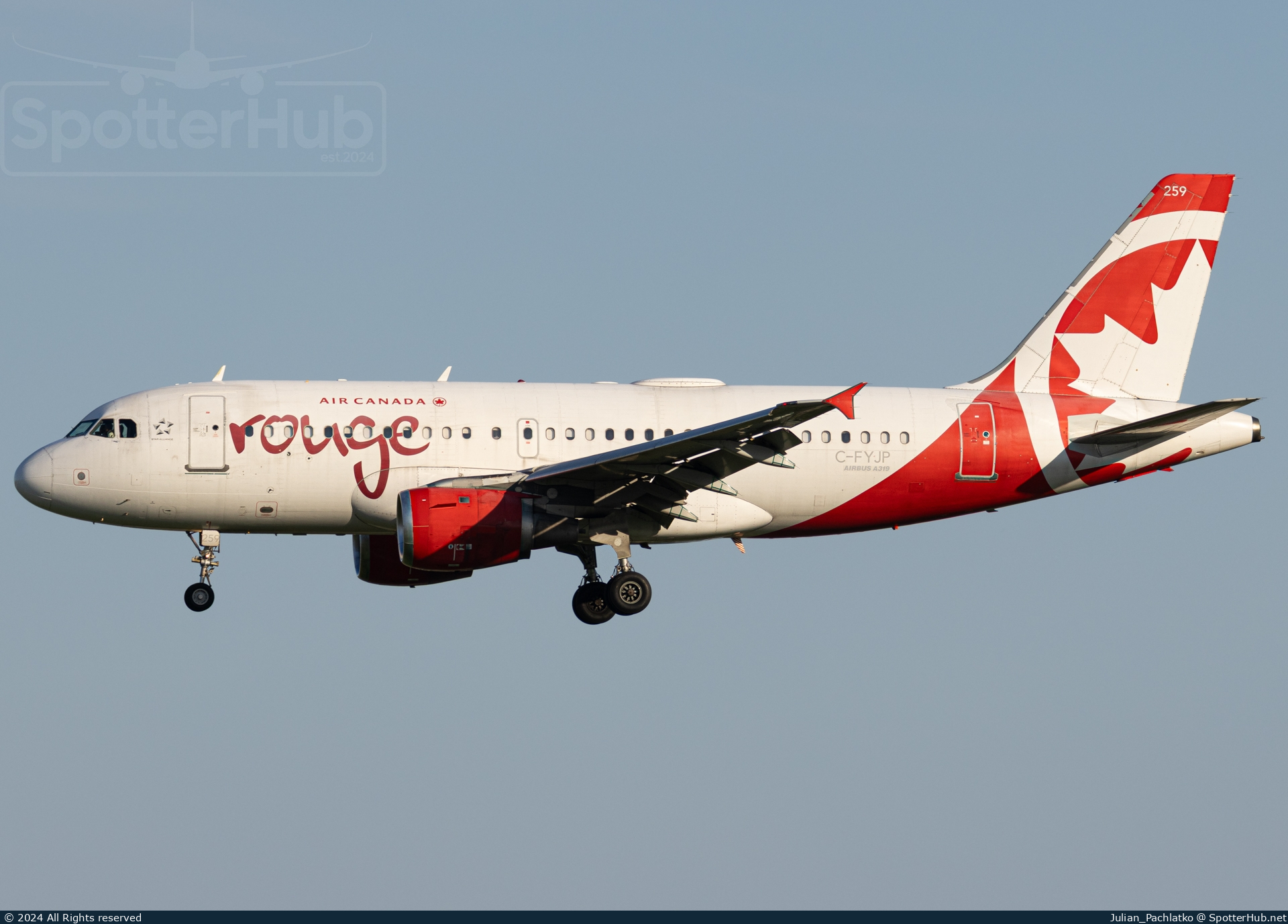 Photo of C-FYJP - Airbus A319-114 operated by Air Canada Rouge