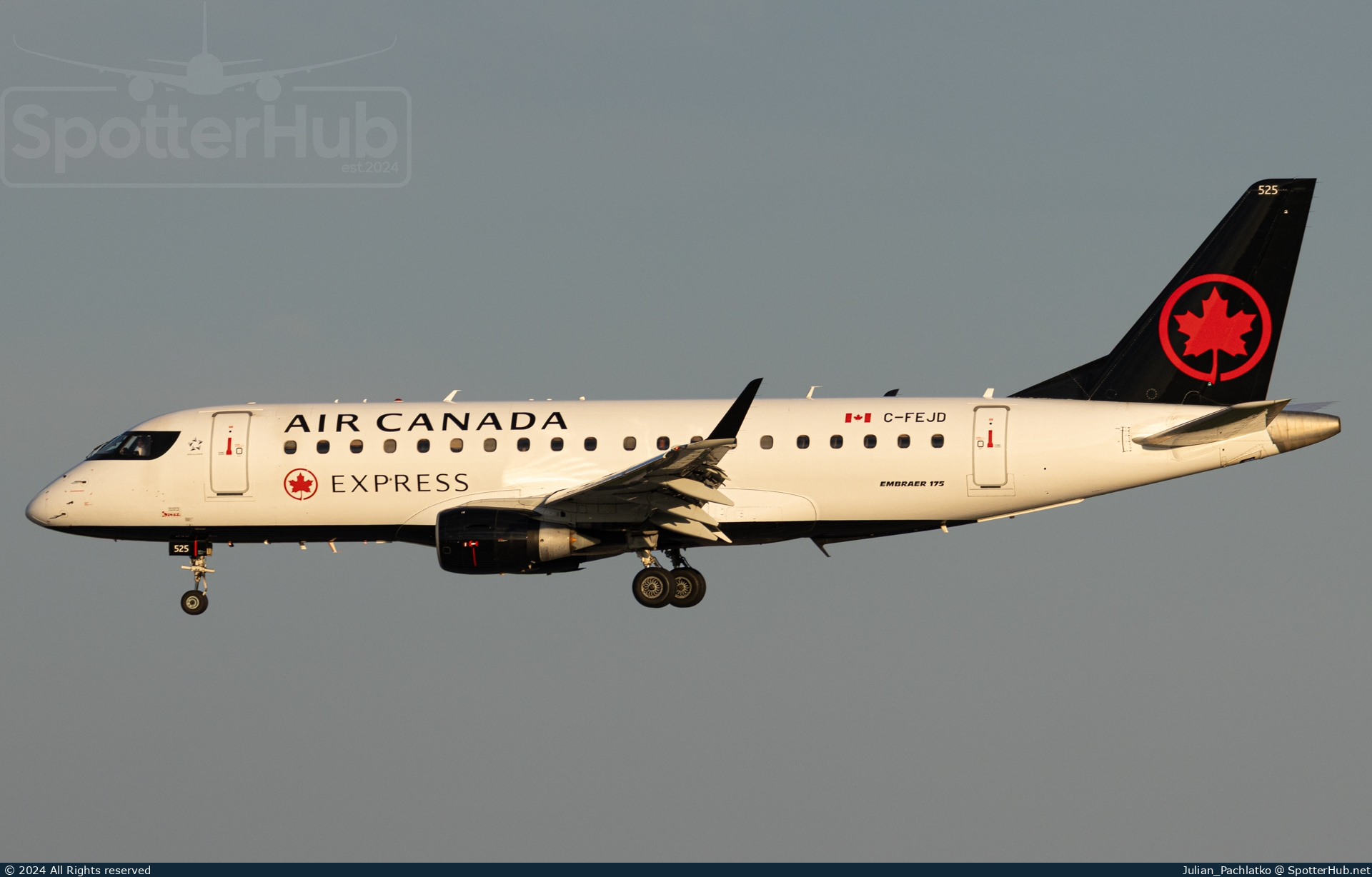 Photo of C-FEJD - Embraer ERJ-175SU operated by Air Canada Express (opb Jazz Air)