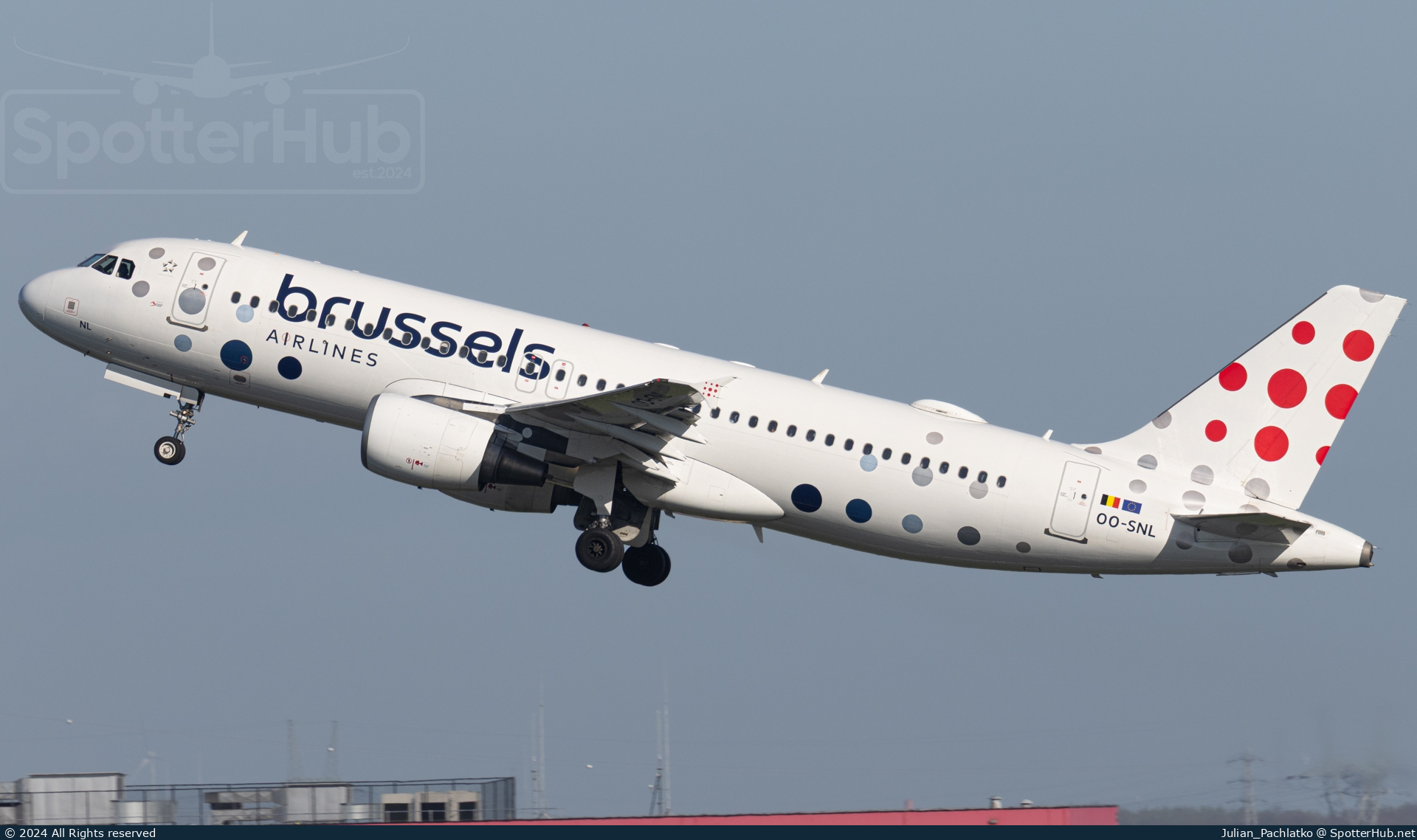 Photo of OO-SNL - Airbus A320-214 operated by Brussels Airlines