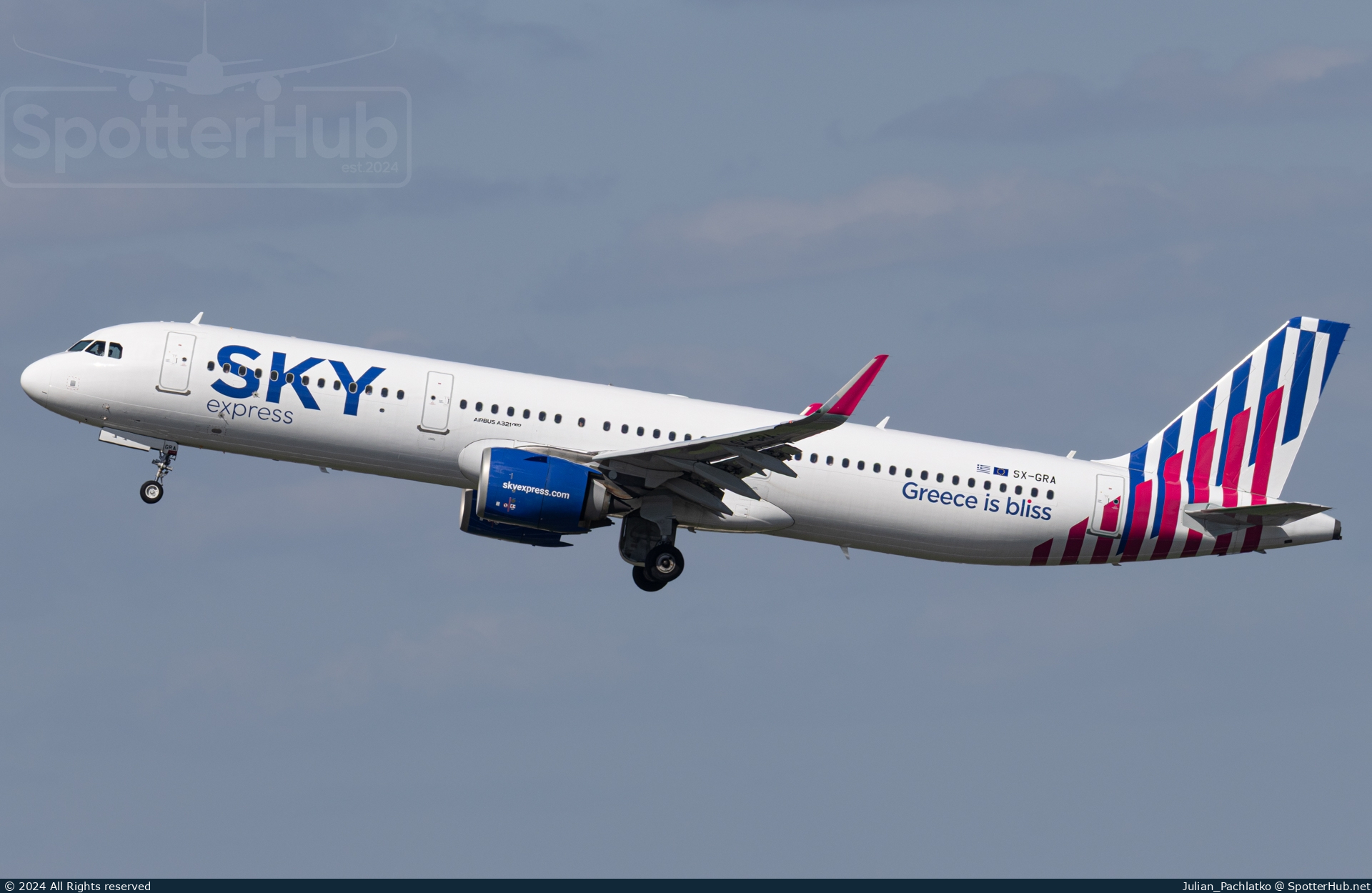 Photo of SX-GRA - Airbus A321-251N operated by Sky Express