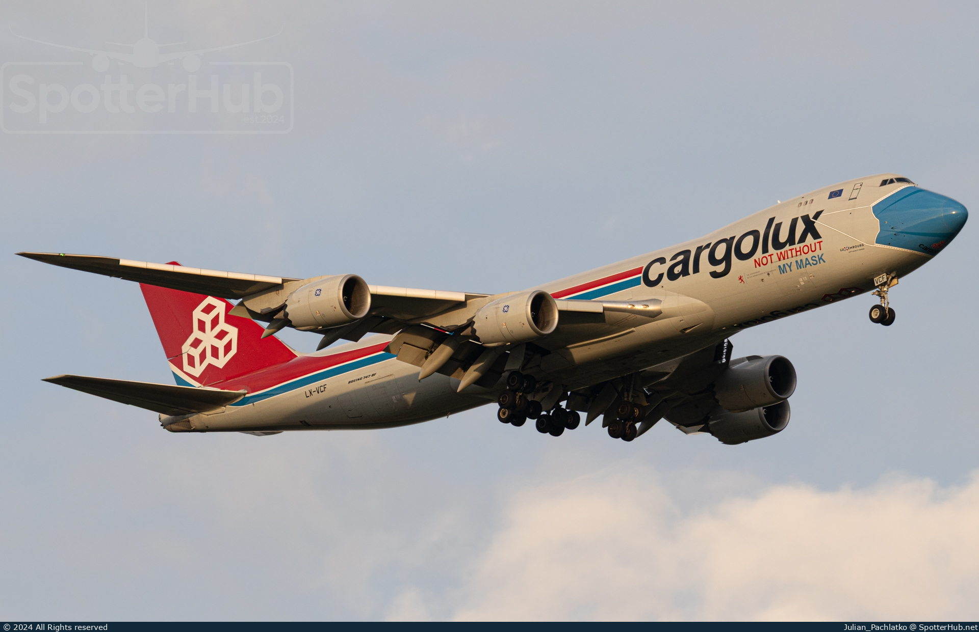 Photo of LX-VCF - Boeing 747-8R7F operated by Cargolux