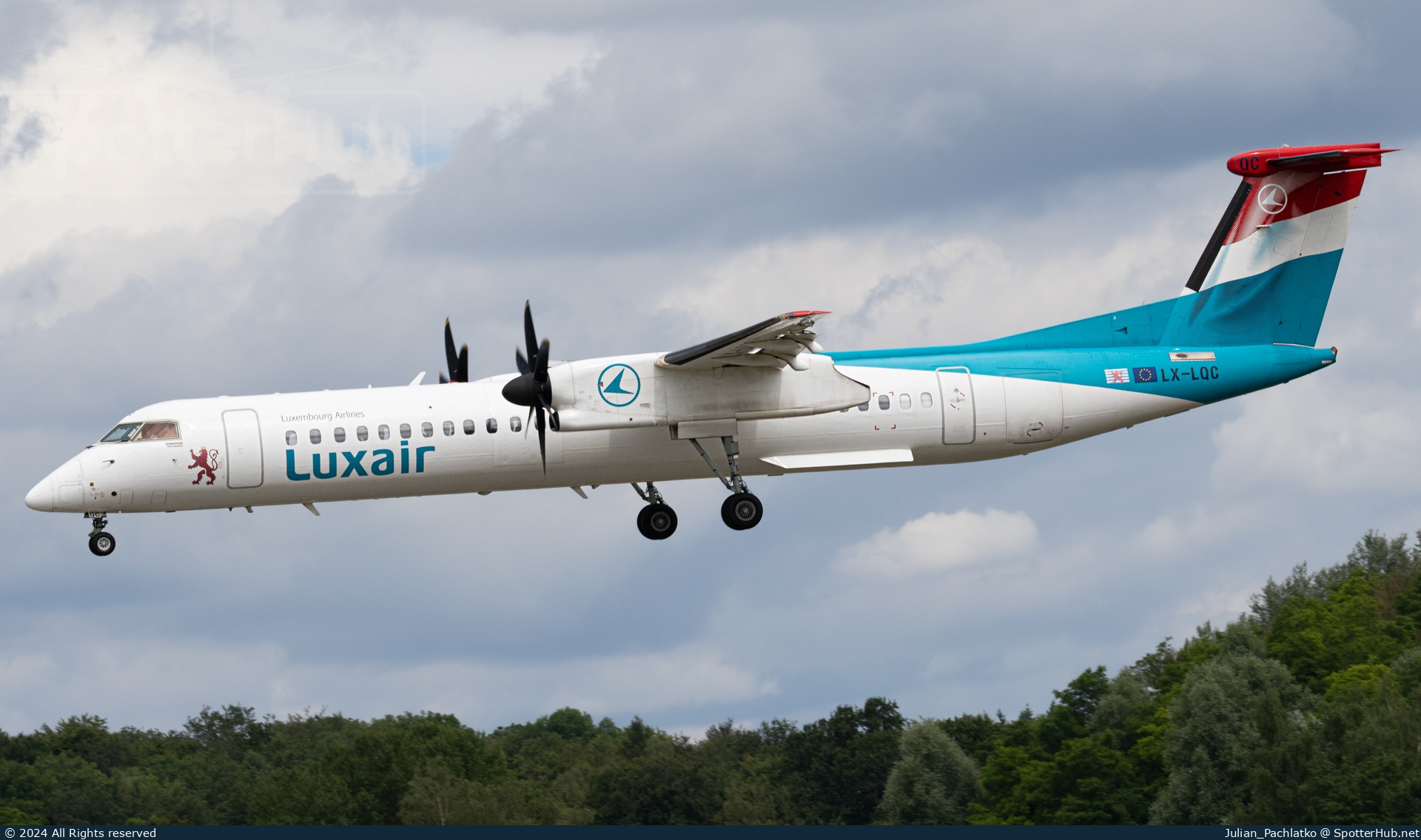 Photo of LX-LQC - Bombardier DHC-8-402 Dash 8 Q400 operated by Luxair