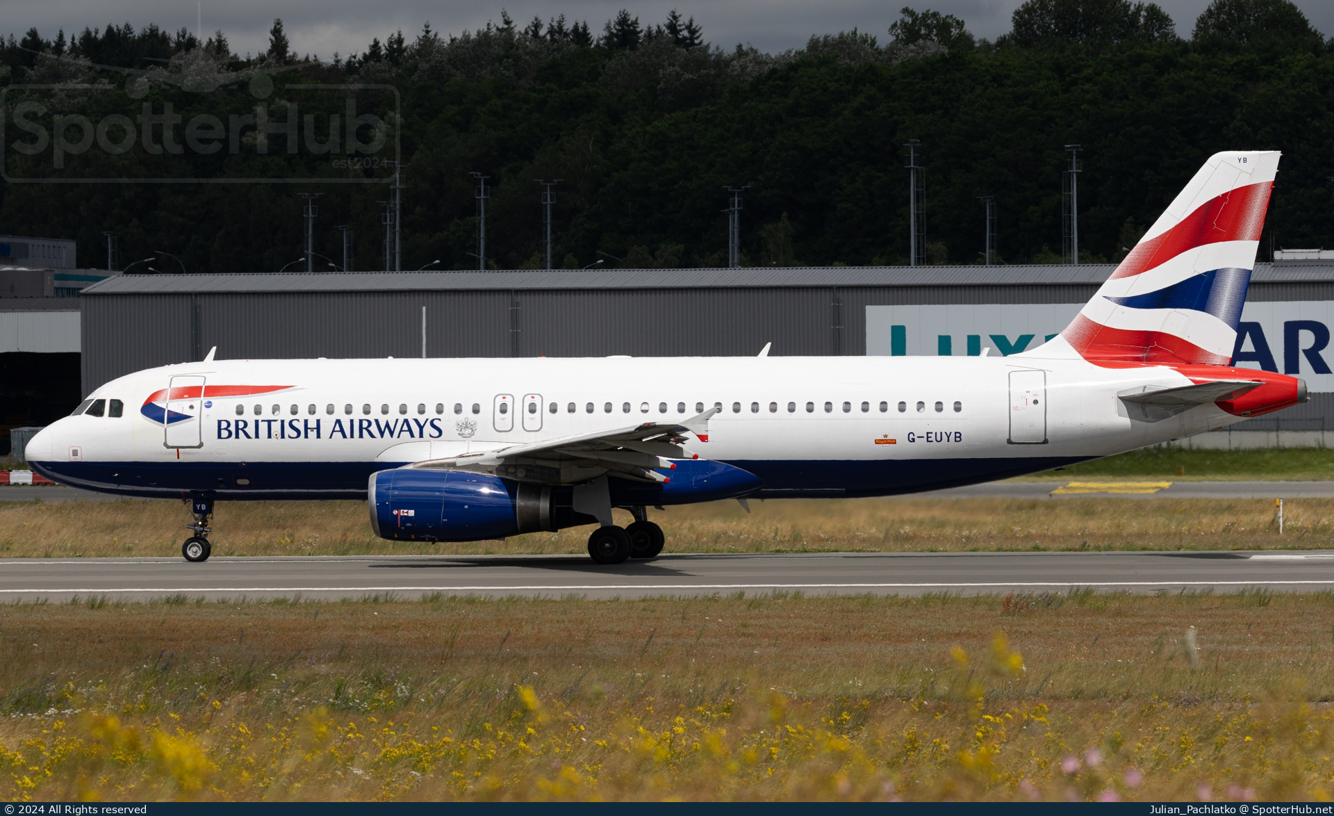 Photo of G-EUYB - Airbus A320-232 operated by British Airways
