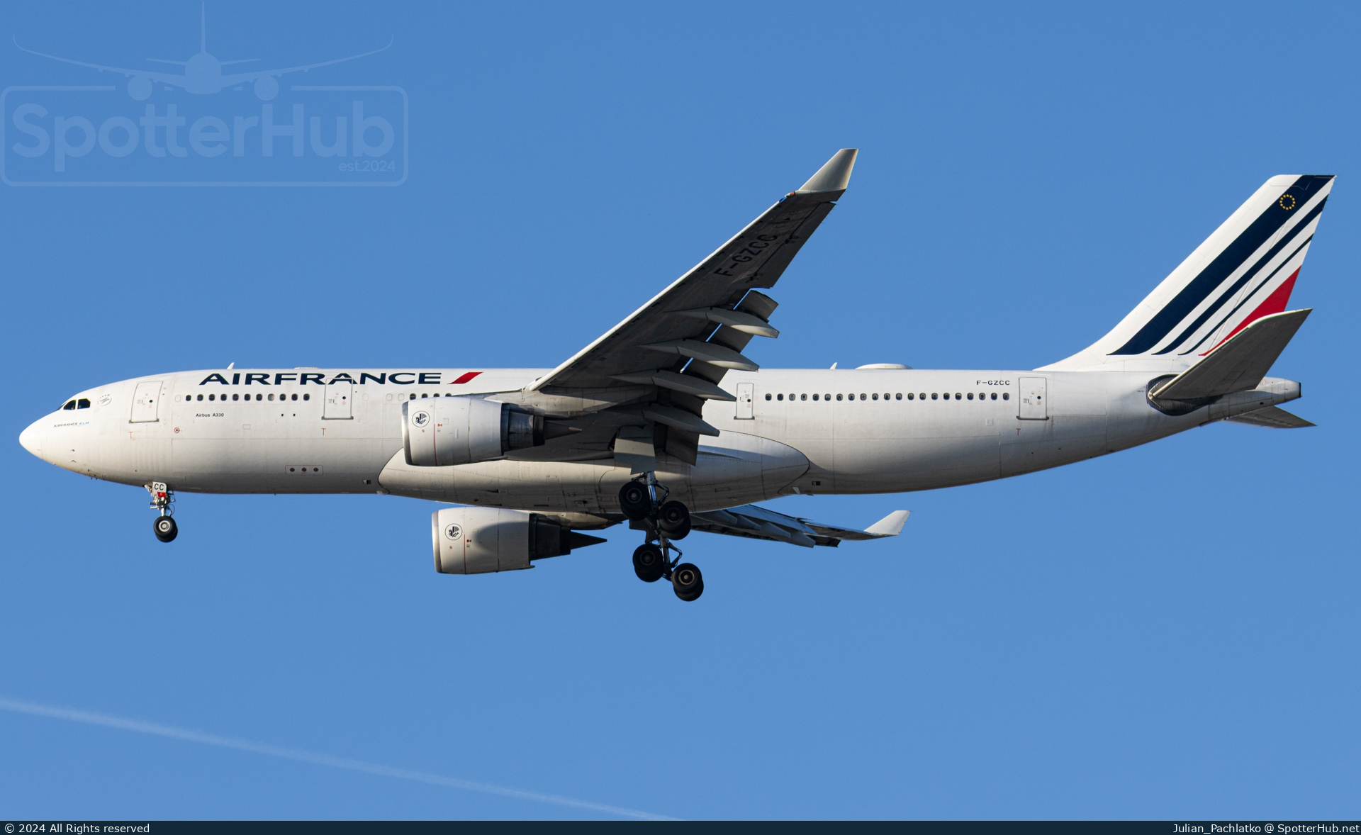 Photo of F-GZCC - Airbus A330-203 operated by Air France