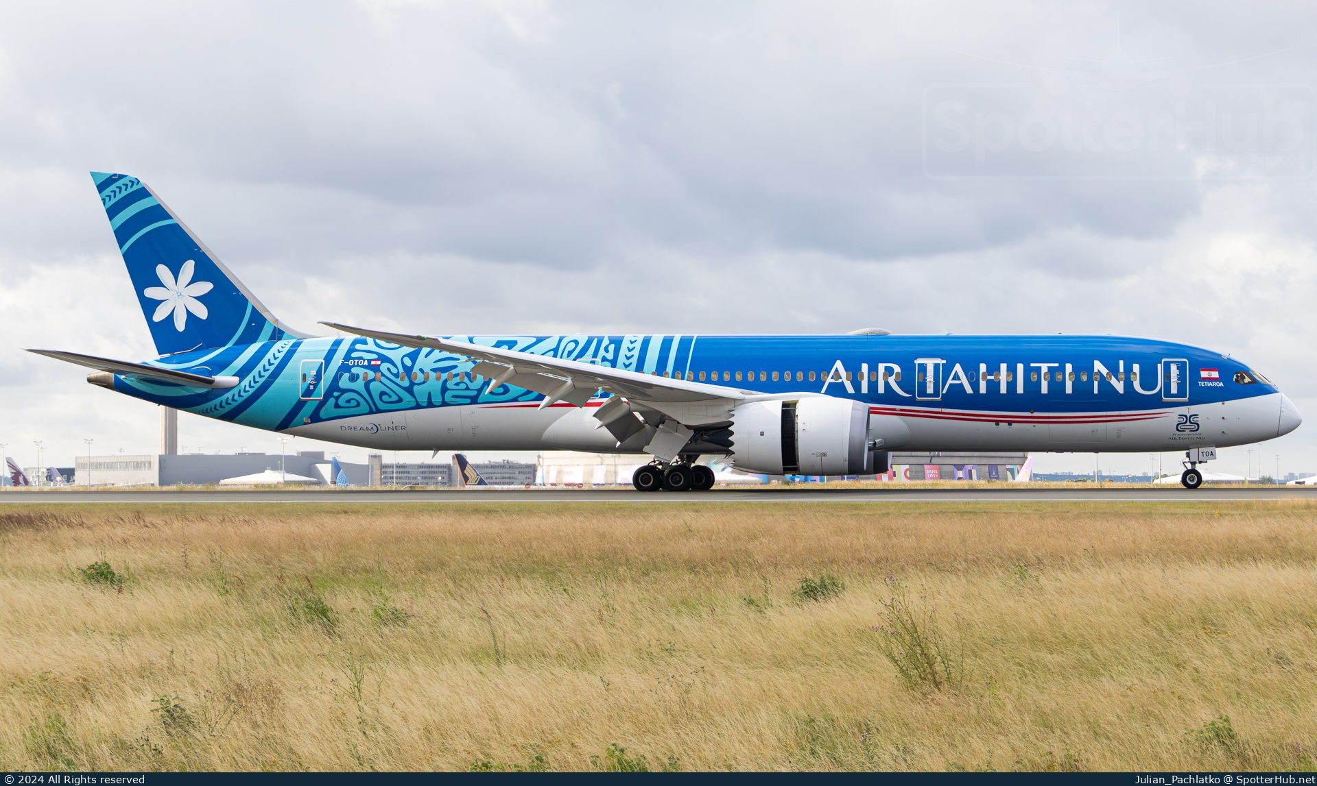 Photo of F-OTOA - Boeing 787-9 Dreamliner operated by Air Tahiti Nui