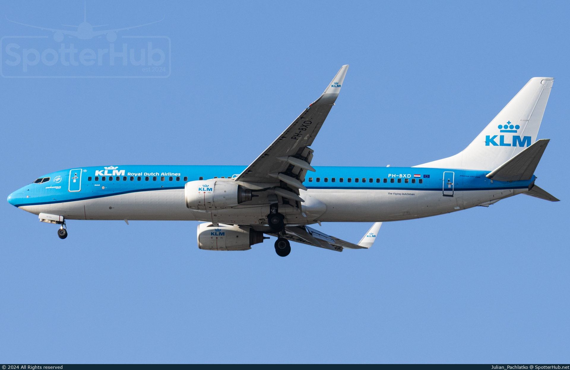Photo of PH-BXD - Boeing 737-8K2 operated by KLM Royal Dutch Airlines