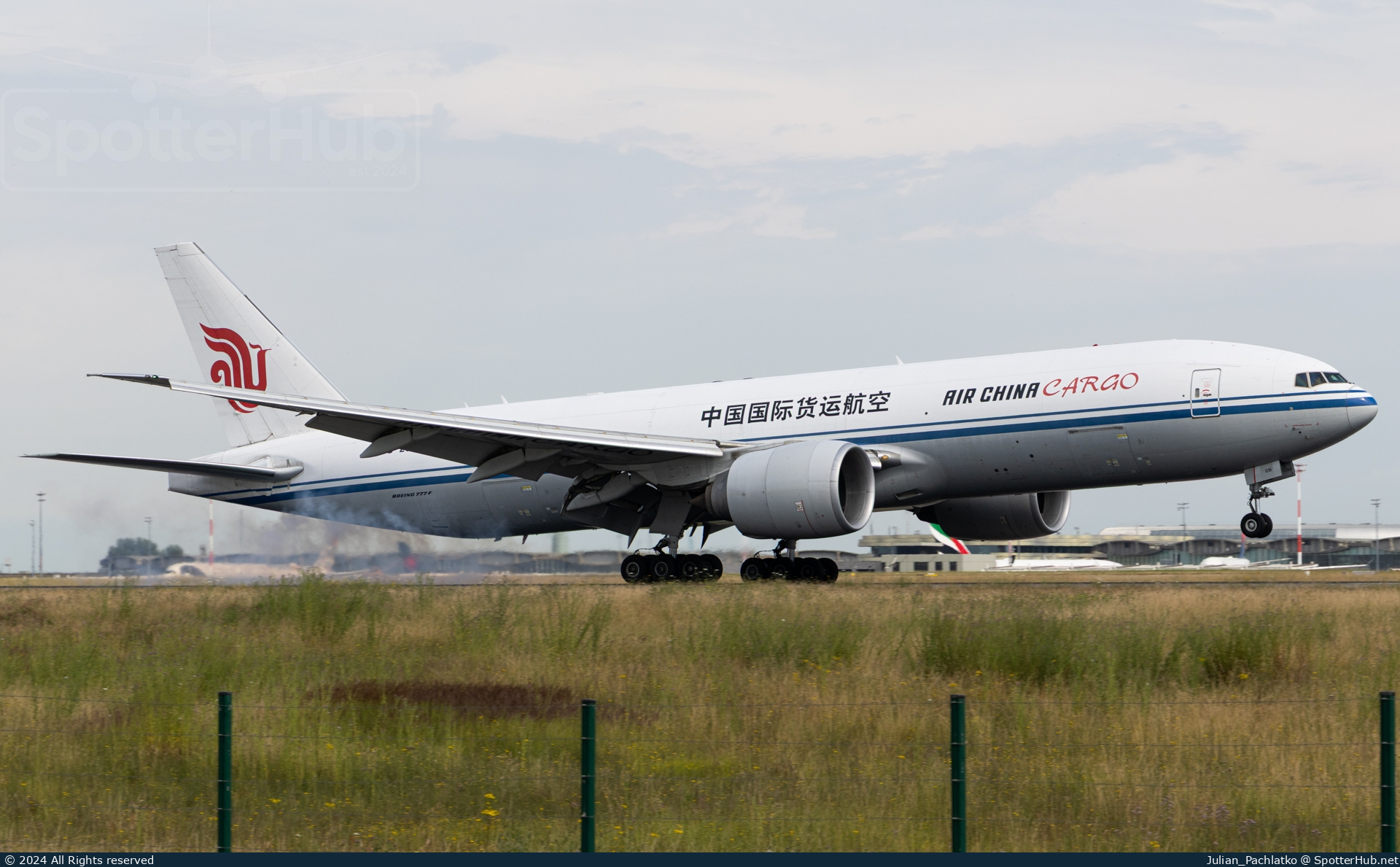 Photo of B-2091 - Boeing 777-FFT operated by Air China Cargo