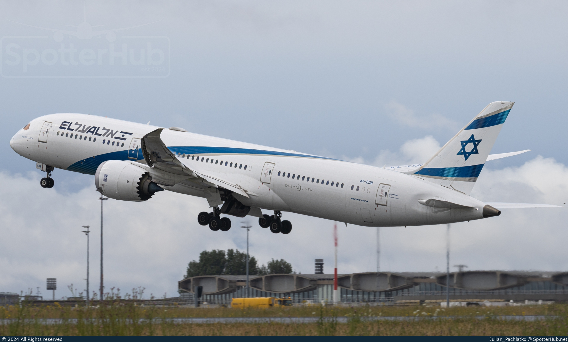 Photo of 4X-EDB - Boeing 787-9 Dreamliner operated by El Al Israel Airlines