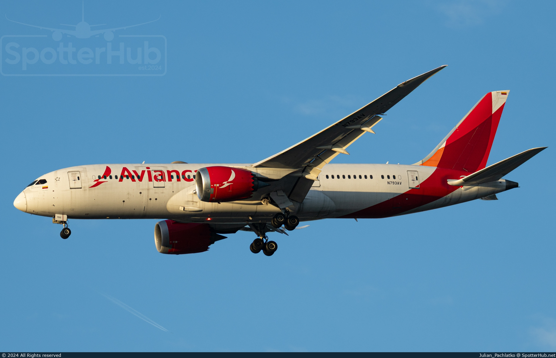 Photo of N793AV - Boeing 787-8 Dreamliner operated by Avianca