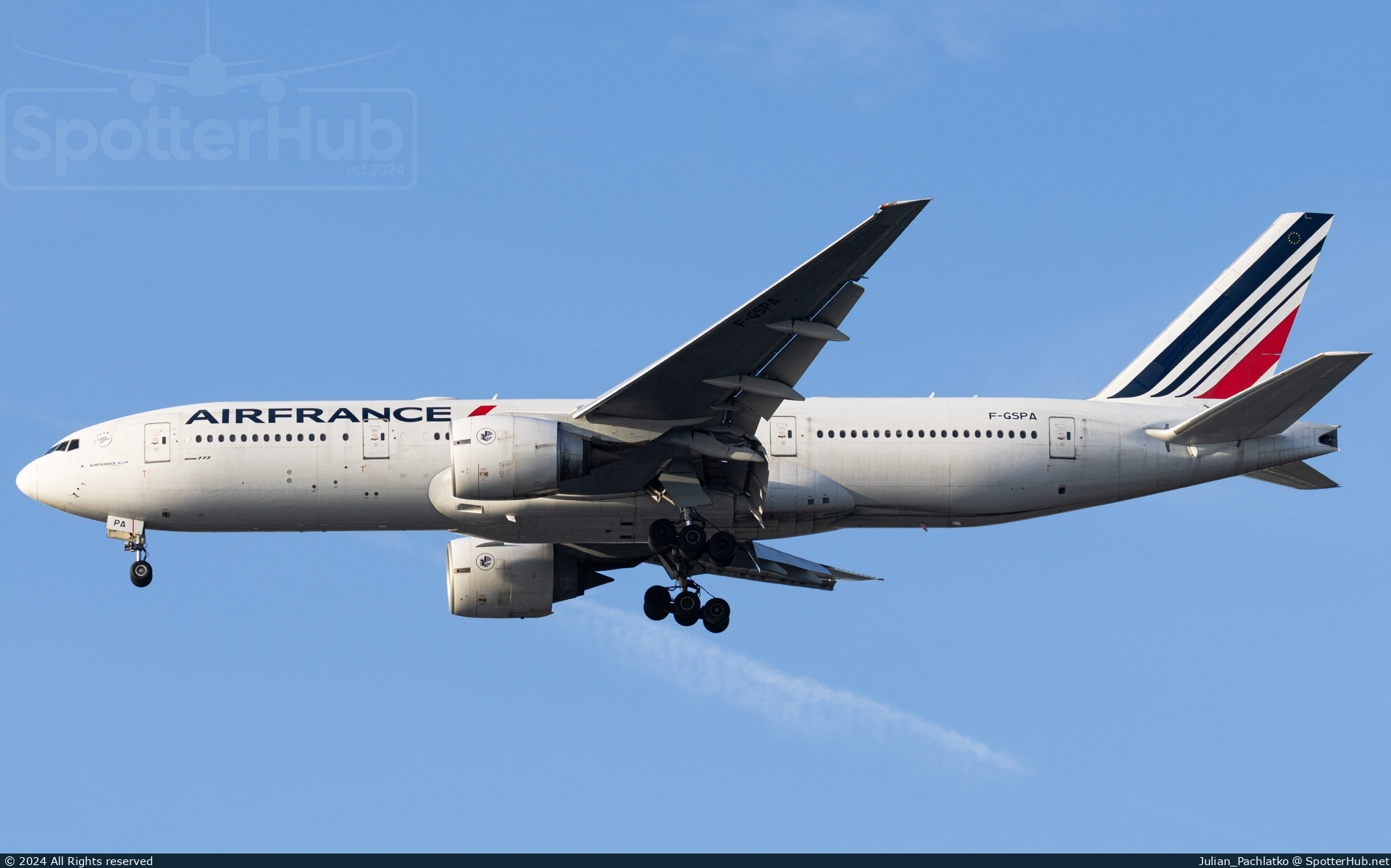 Photo of F-GSPA - Boeing 777-228(ER) operated by Air France
