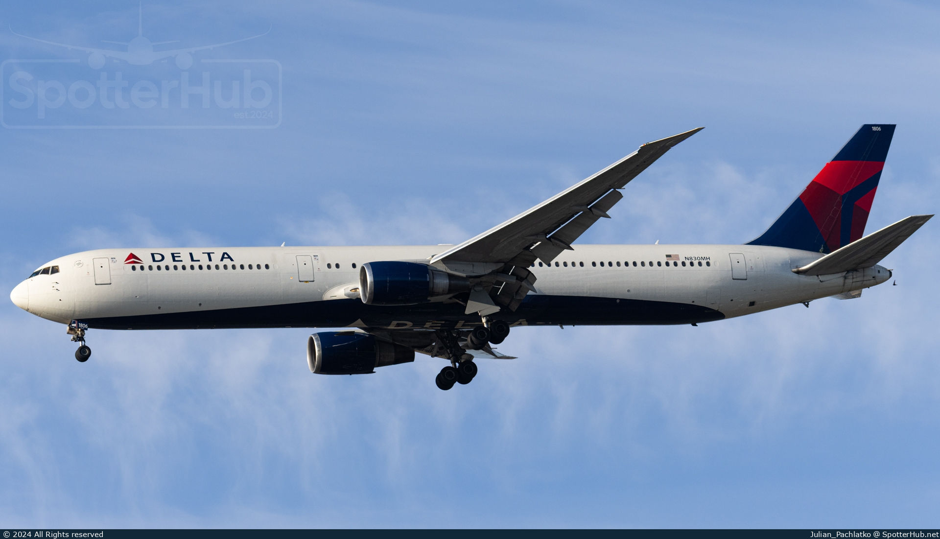 Photo of N830MH - Boeing 767-432(ER) operated by Delta Air Lines