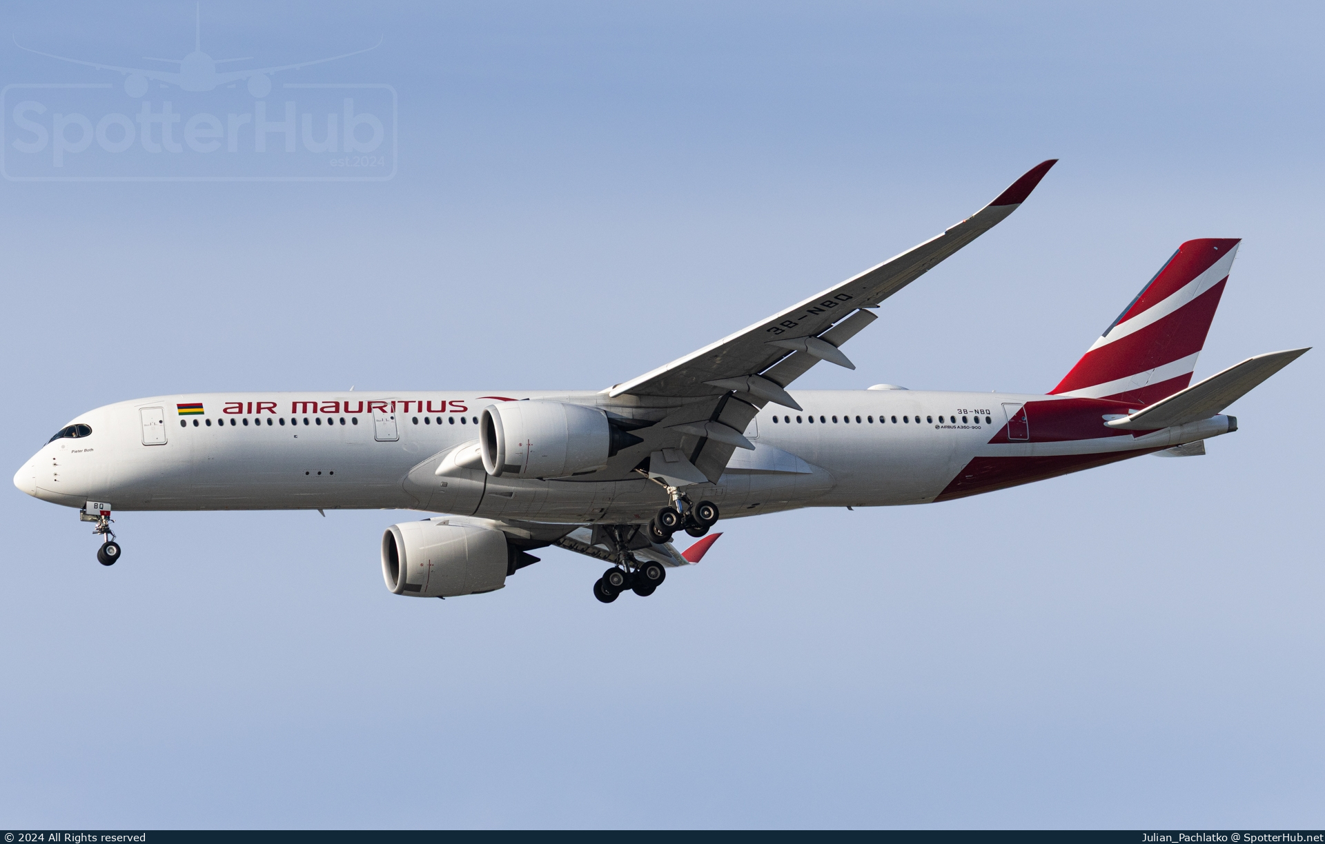 Photo of 3B-NBQ - Airbus A350-941 operated by Air Mauritius