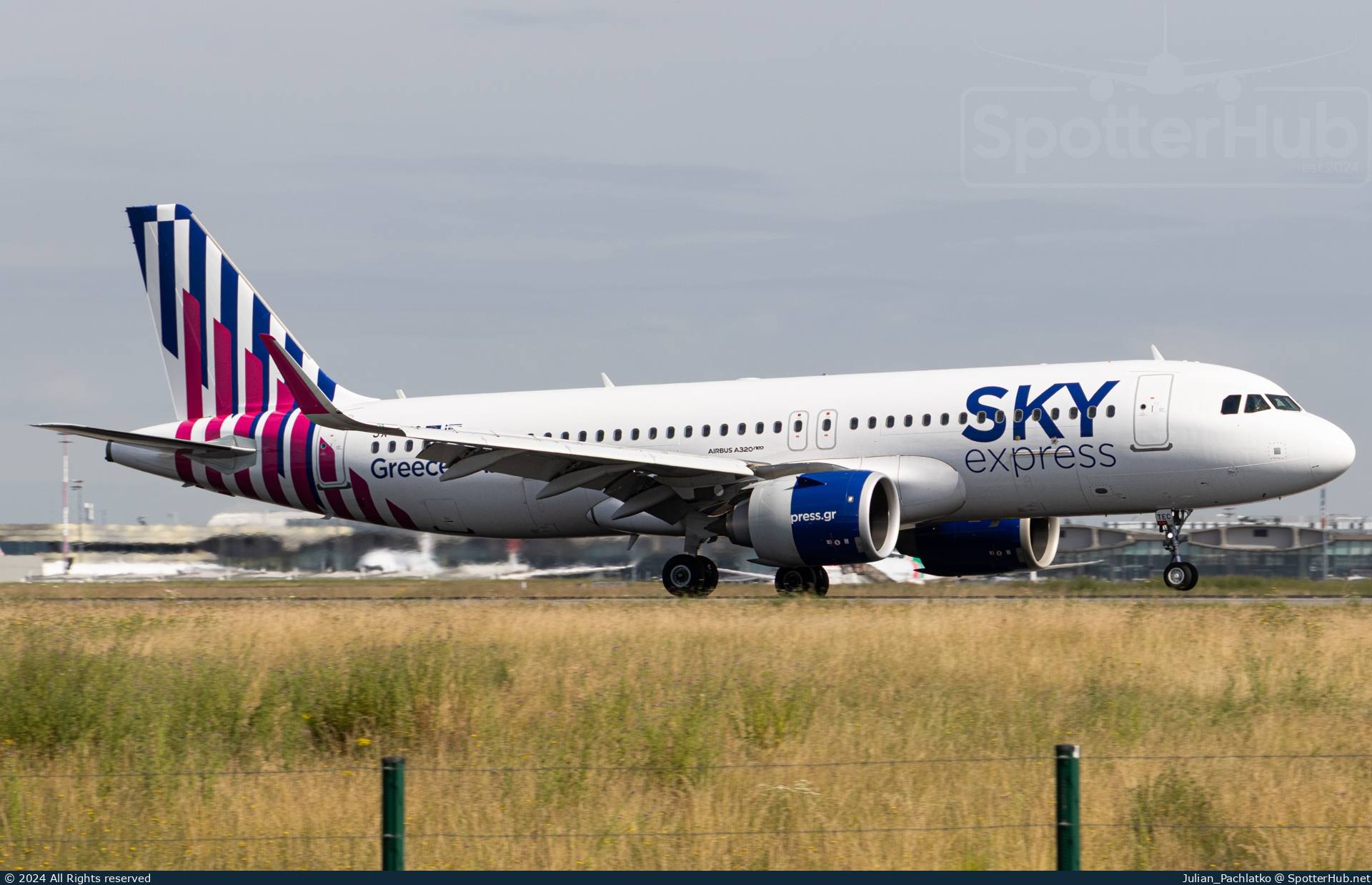 Photo of SX-TEC - Airbus A320-251N operated by Sky Express