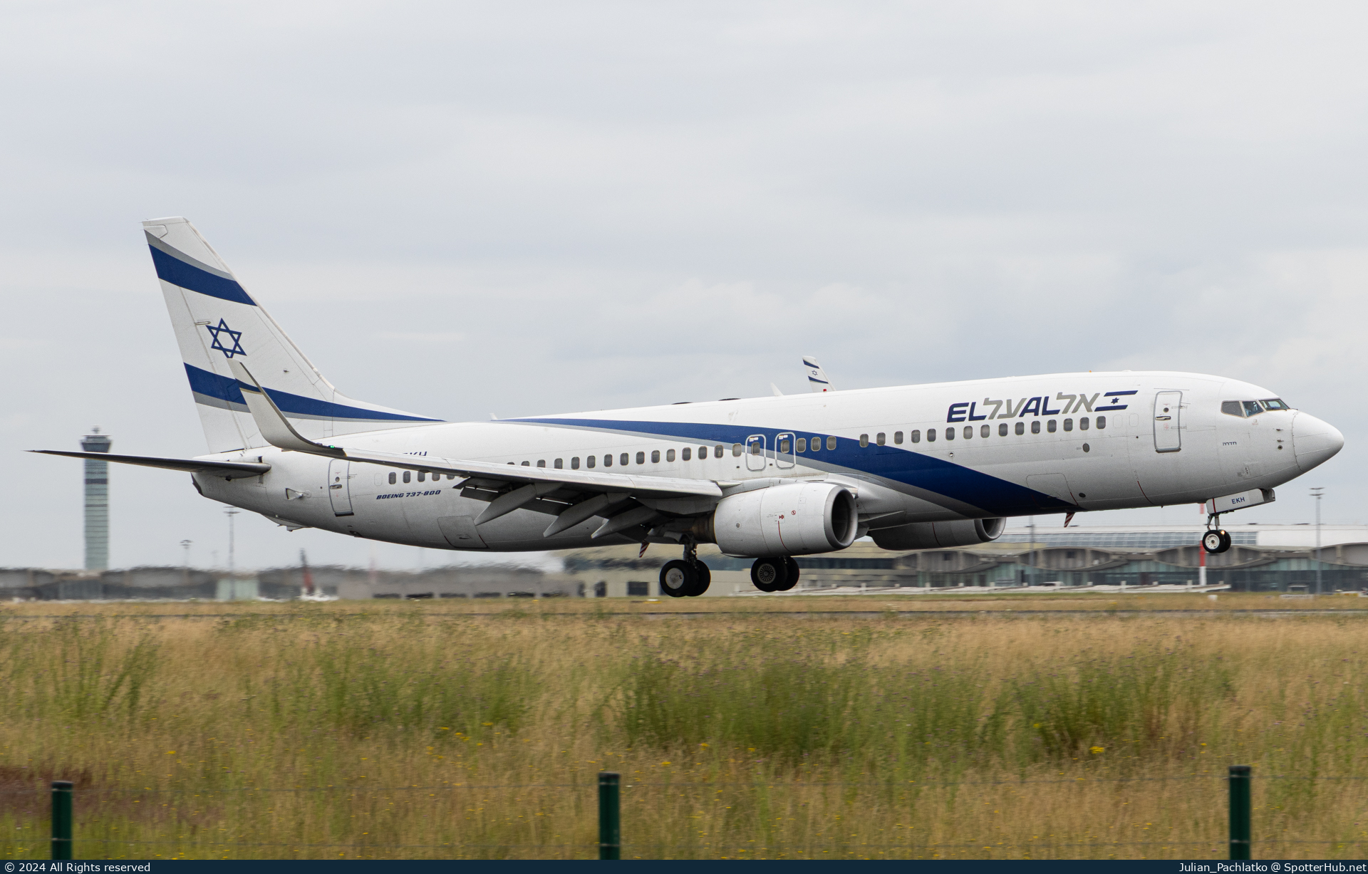 Photo of 4X-EKH - Boeing 737-85P operated by El Al Israel Airlines