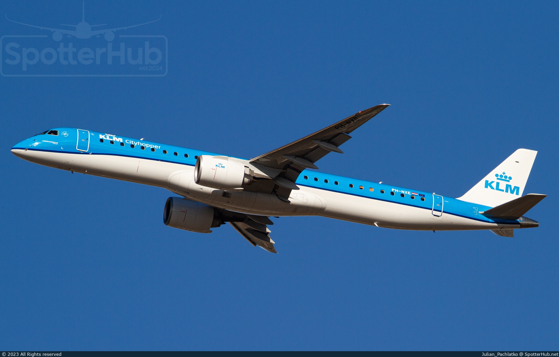 Photo of PH-NXE - Embraer ERJ-195-E2 operated by KLM Cityhopper