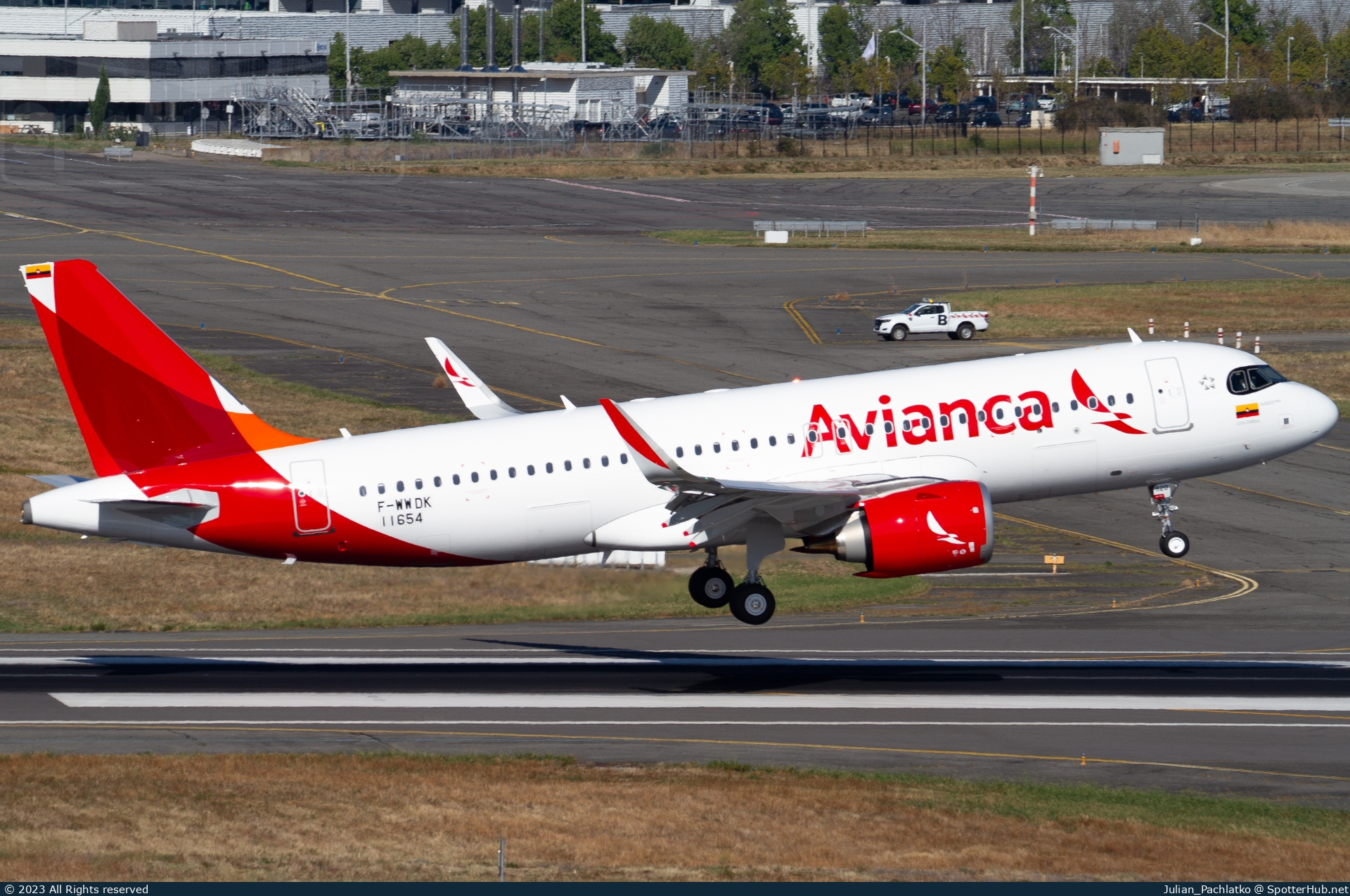 Photo of F-WWDK - Airbus A320-251N operated by Avianca Costa Rica