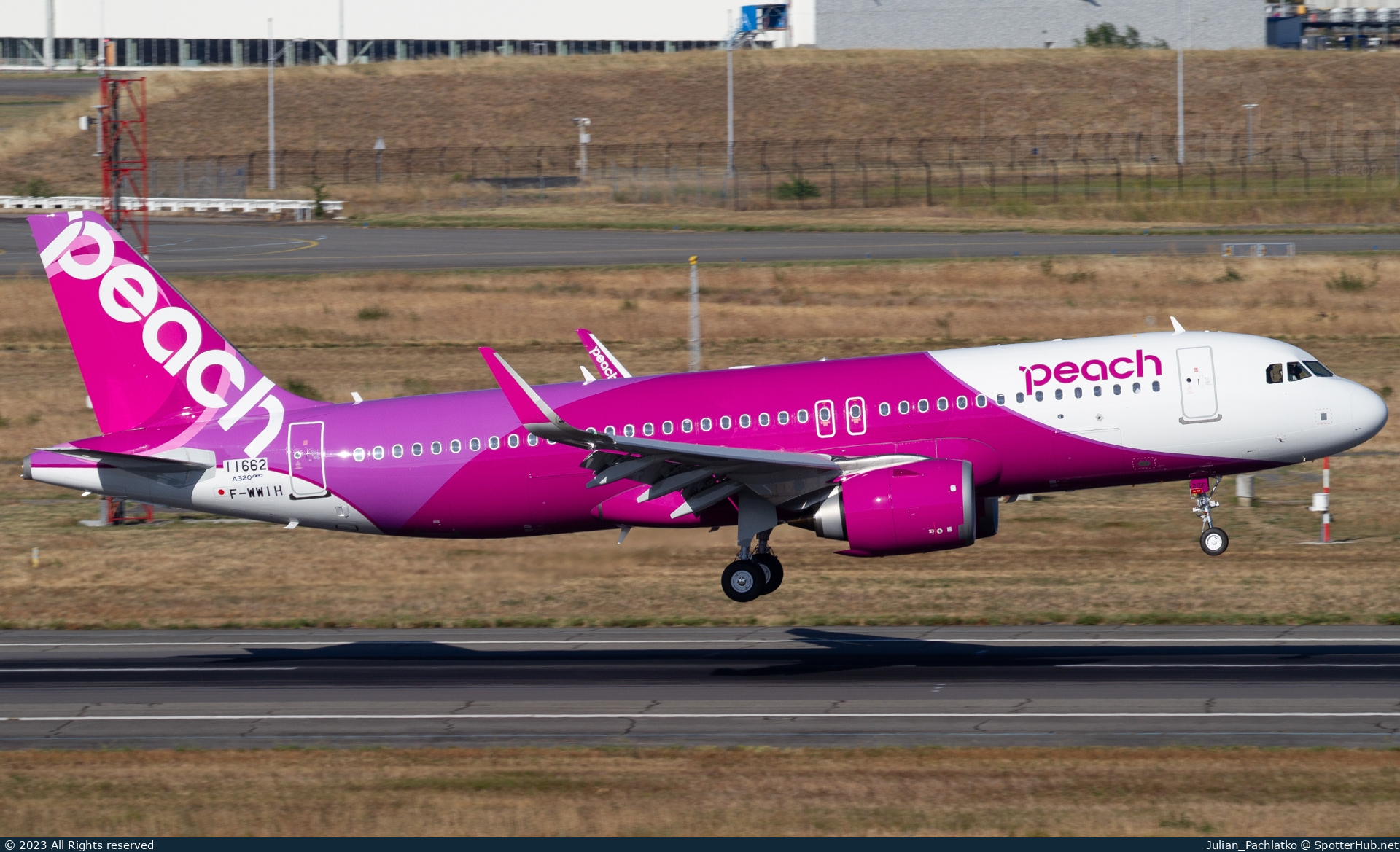 Photo of F-WWIH - Airbus A320-251N operated by Peach Aviation