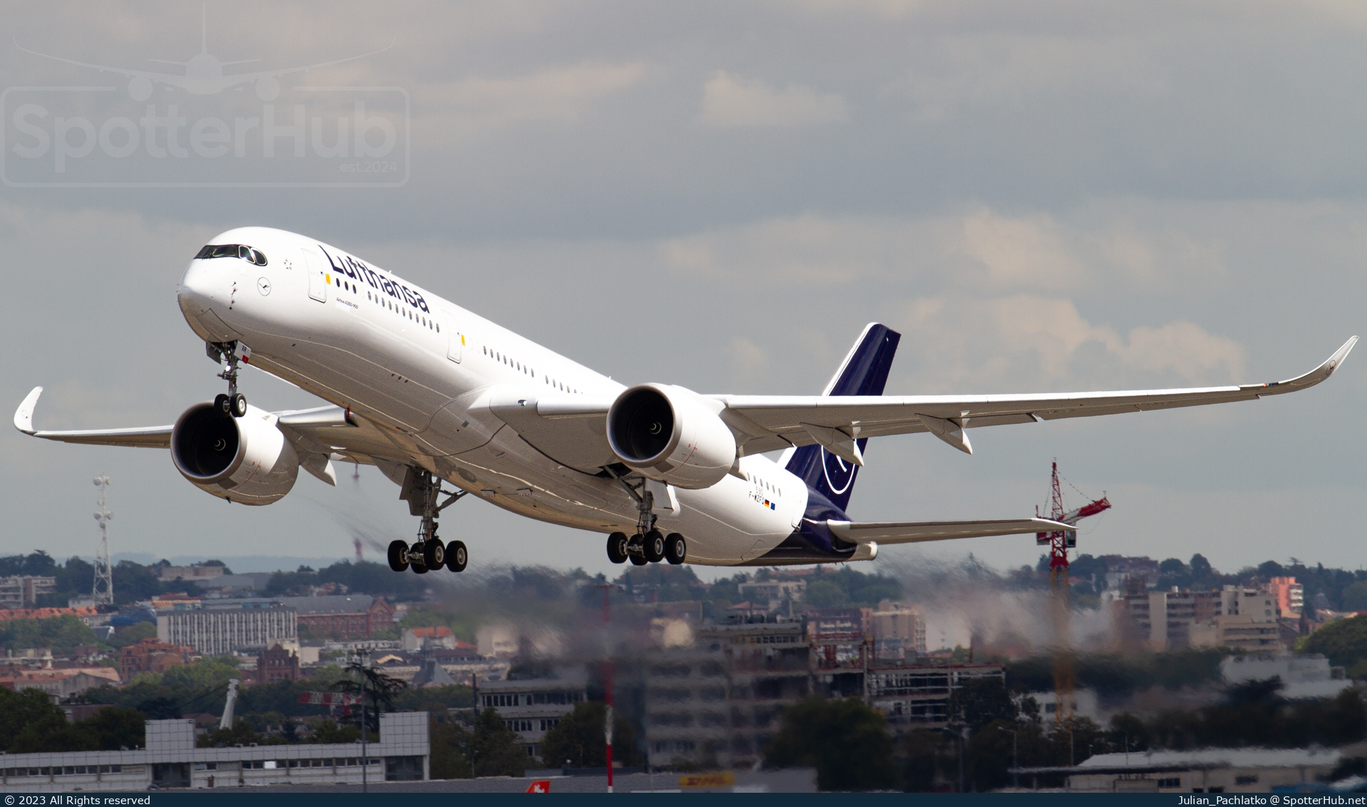 Photo of F-WZFQ - Airbus A350-941 operated by Lufthansa