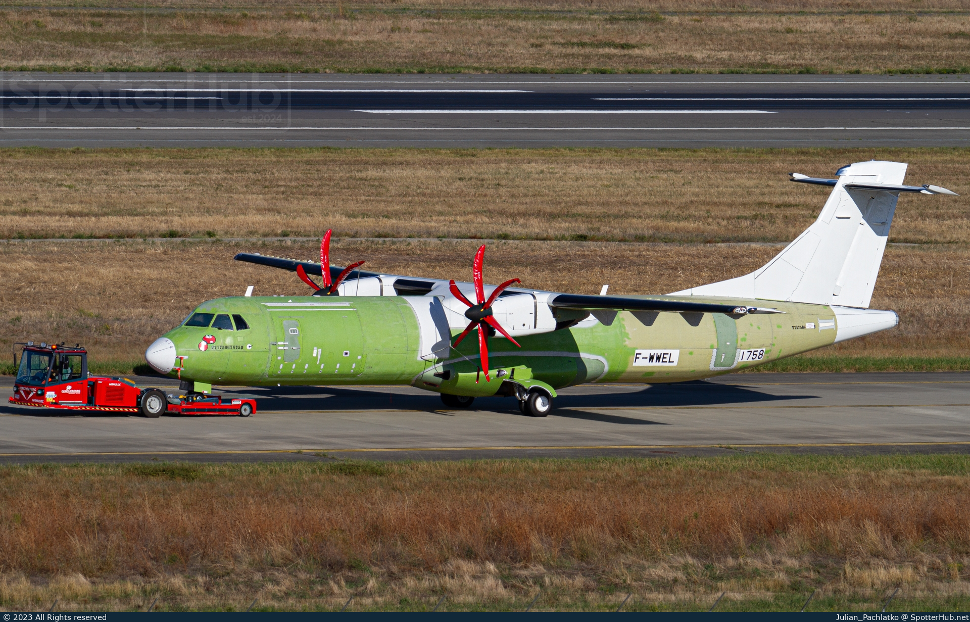 Photo of F-WWEL - ATR 72-600(F) operated by ATR