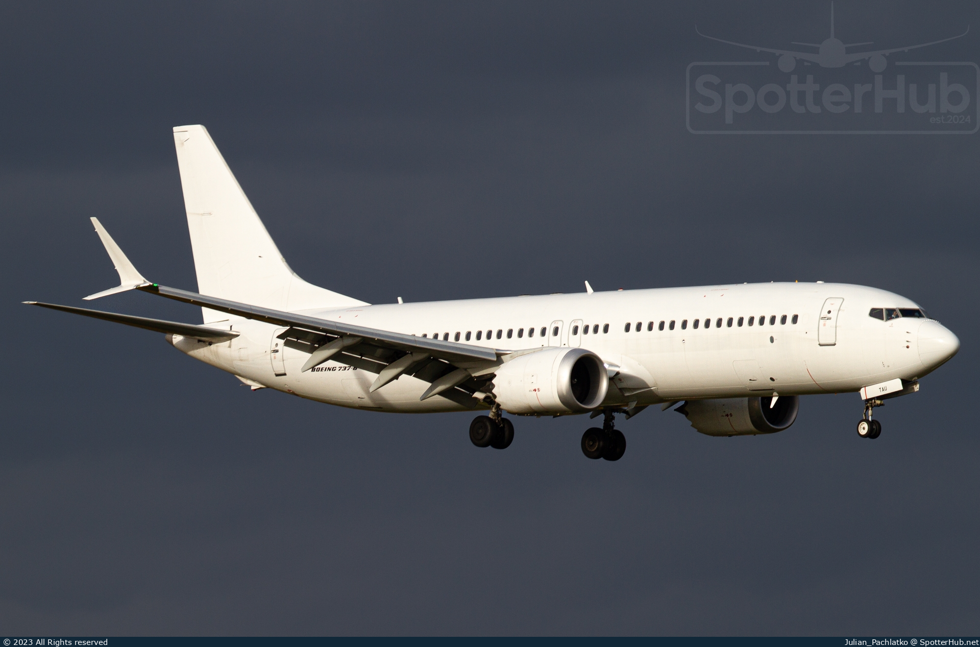 Photo of 9H-TAU - Boeing 737 MAX 8 operated by SmartLynx Malta