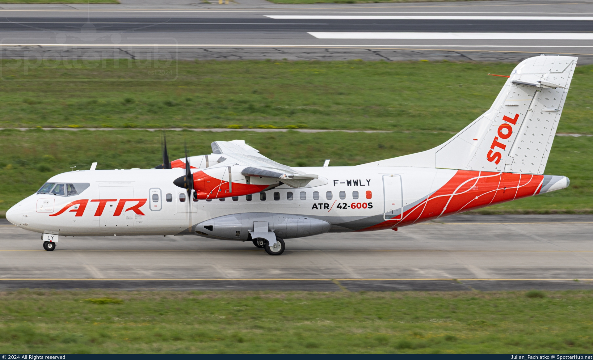 Photo of F-WWLY - ATR 42-600S operated by ATR