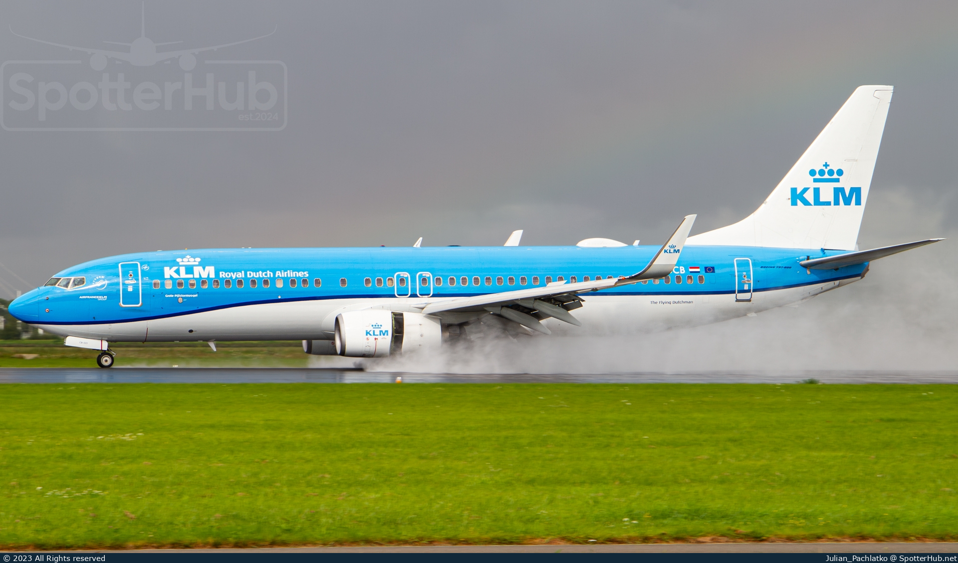 Photo of PH-BCB - Boeing 737-8K2 operated by KLM Royal Dutch Airlines