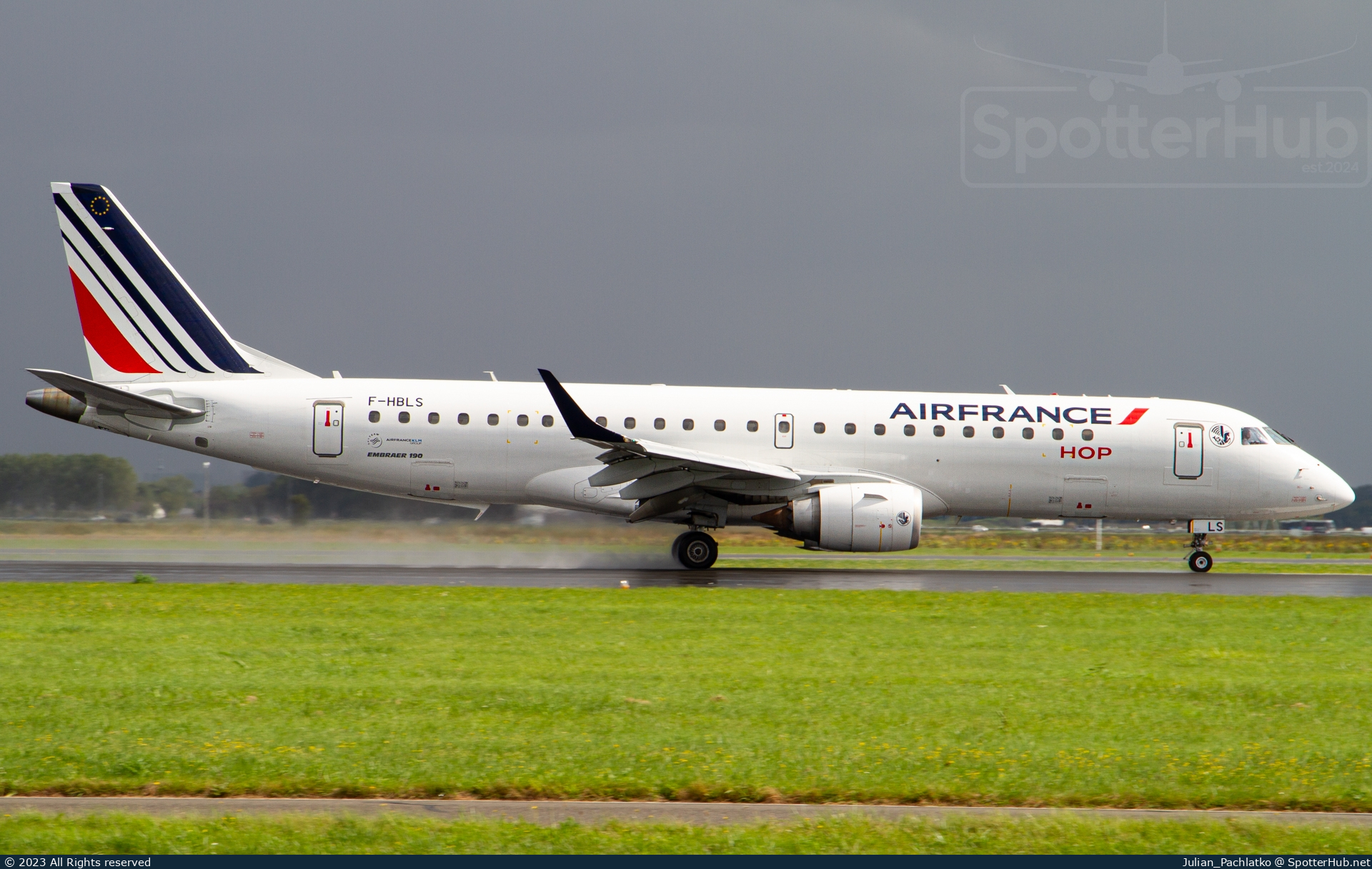 Photo of F-HBLS - Embraer ERJ-190STD operated by Air France HOP