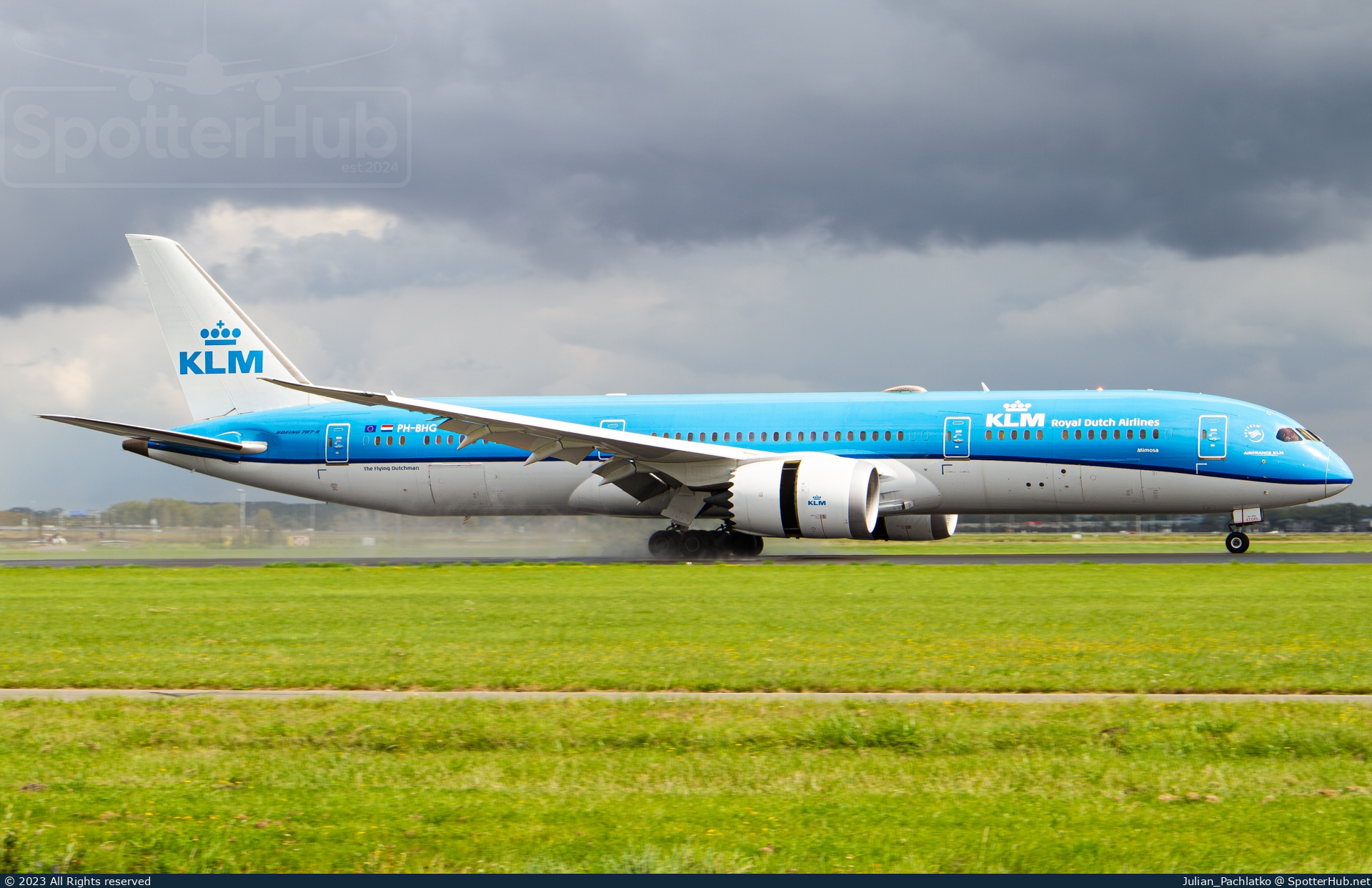 Photo of PH-BHG - Boeing 787-9 Dreamliner operated by KLM Royal Dutch Airlines