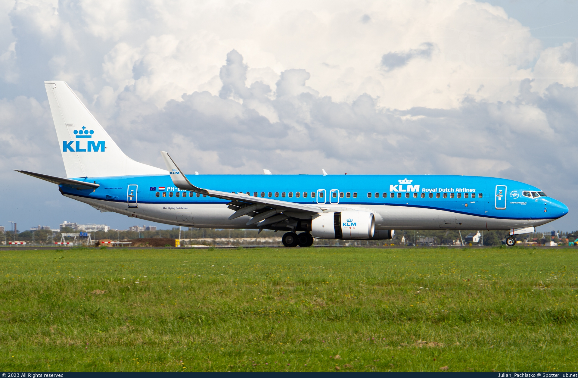 Photo of PH-BXK - Boeing 737-8K2 operated by KLM Royal Dutch Airlines
