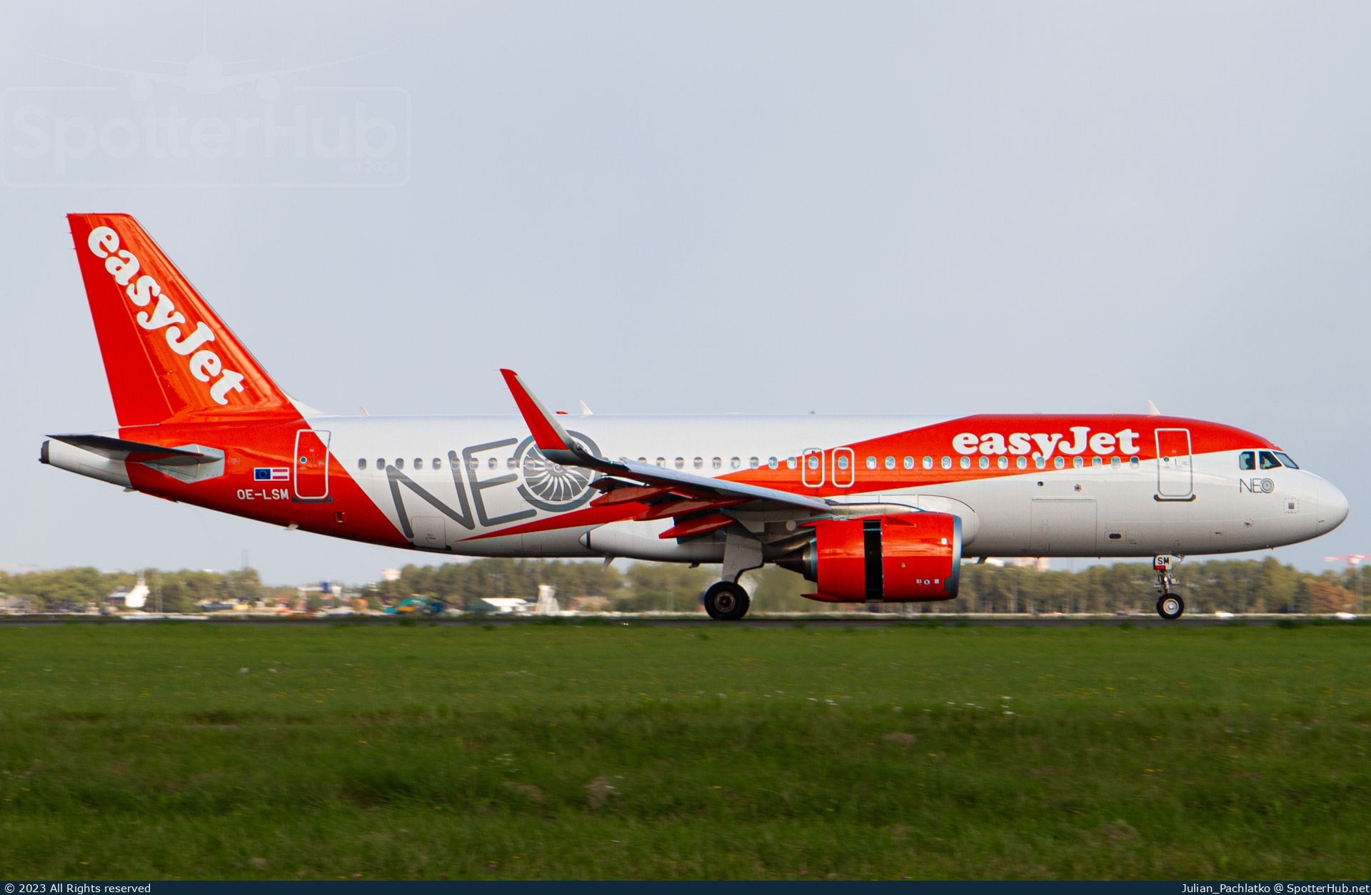 Photo of OE-LSM - Airbus A320-251N operated by easyJet Europe