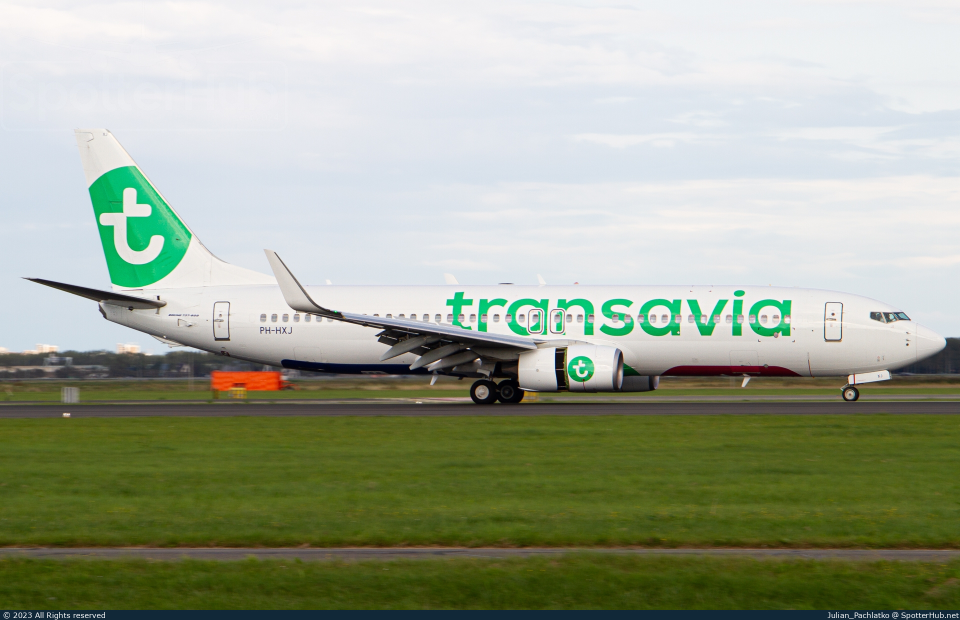 Photo of PH-HXJ - Boeing 737-8K2 operated by Transavia