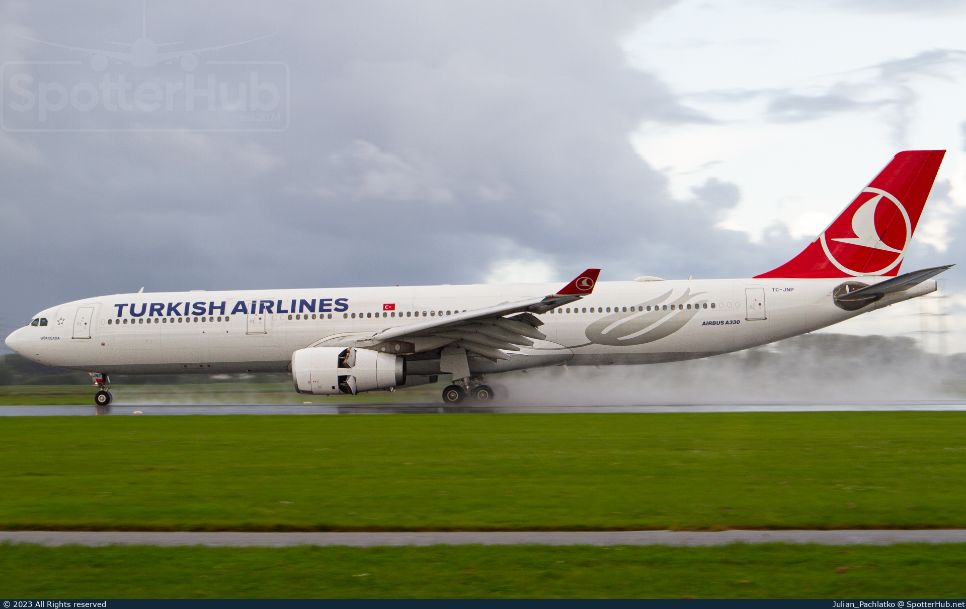 Photo of TC-JNP - Airbus A330-343 operated by Turkish Airlines