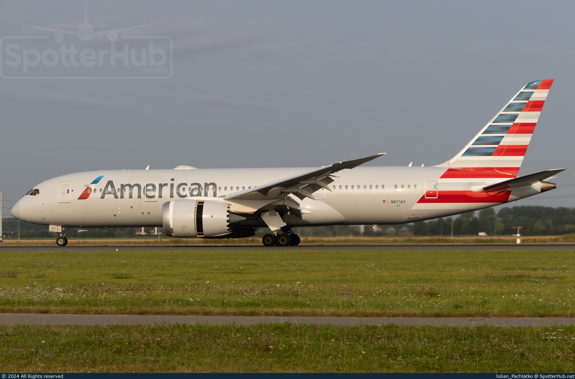 Photo of N871AY - Boeing 787-8 Dreamliner operated by American Airlines
