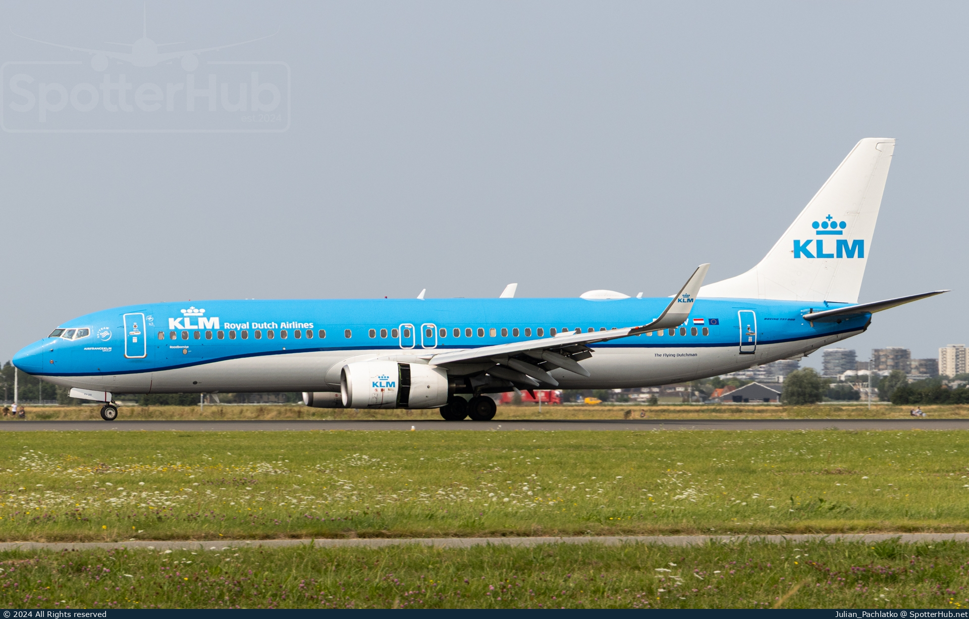 Photo of PH-BXV - Boeing 737-8K2 operated by KLM Royal Dutch Airlines