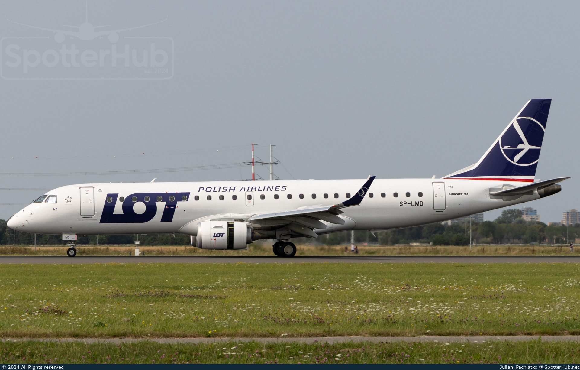 Photo of SP-LMD - Embraer ERJ-190STD operated by LOT Polish Airlines