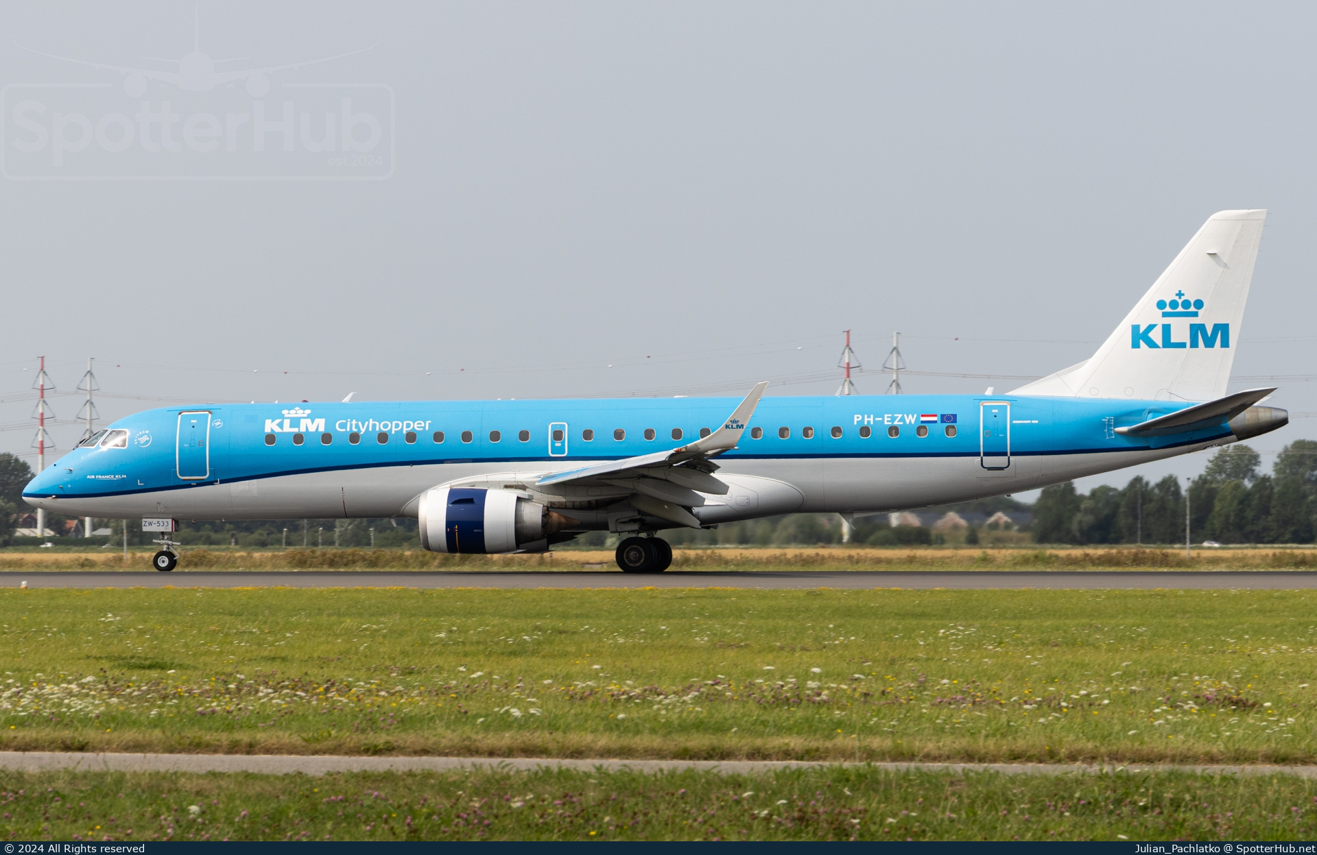 Photo of PH-EZW - Embraer ERJ-190STD operated by KLM Cityhopper